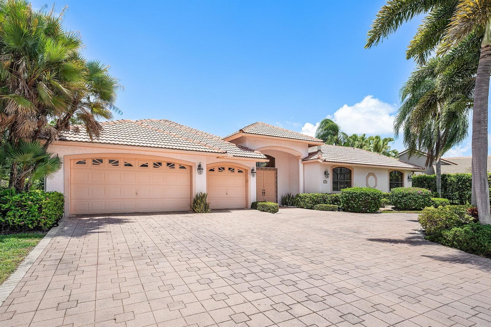001-4727BocaireBoulevard-BocaRaton-FL-33