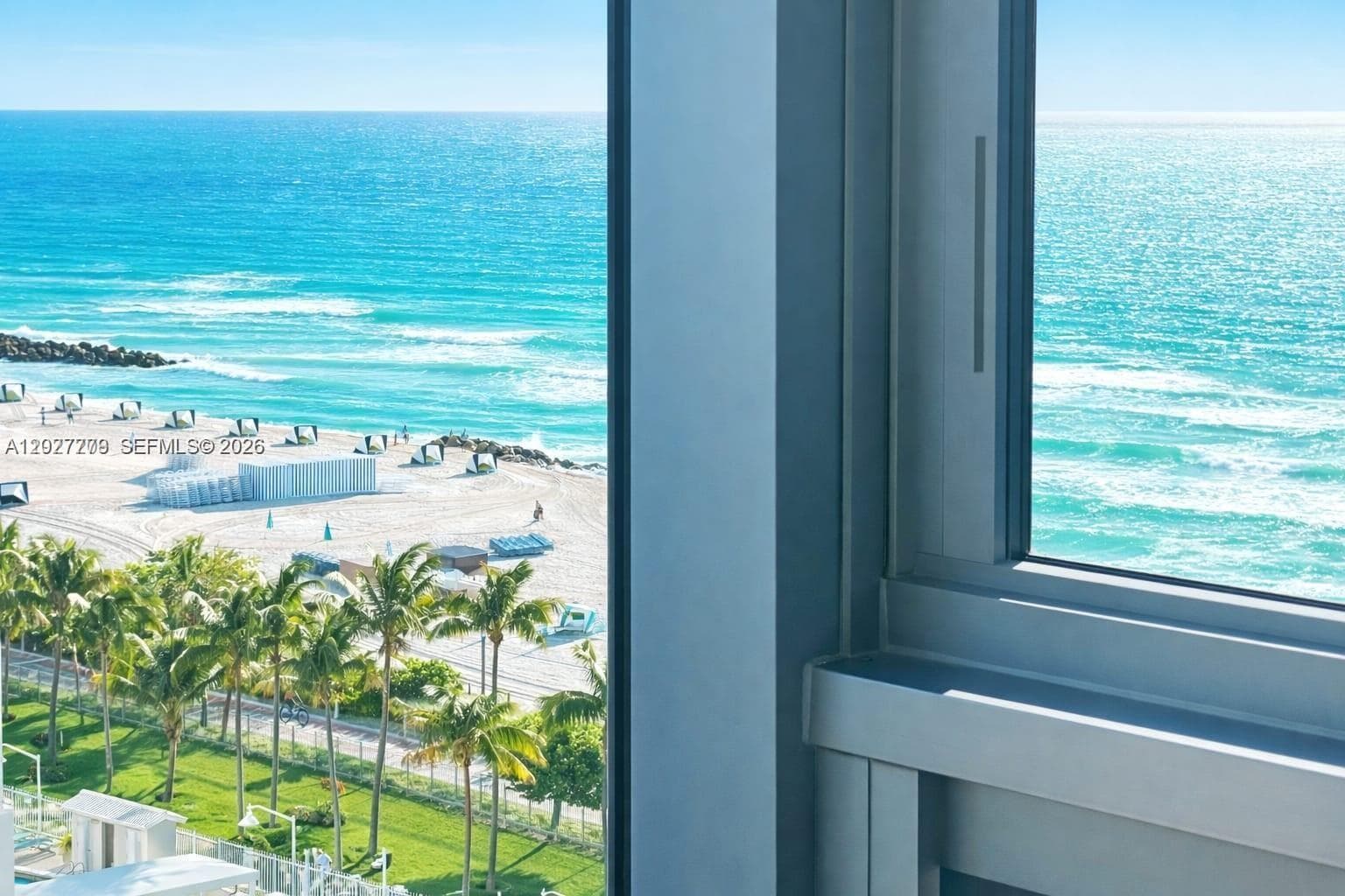 Condo at 2655 Collins Ave, Miami Beach — photo 1