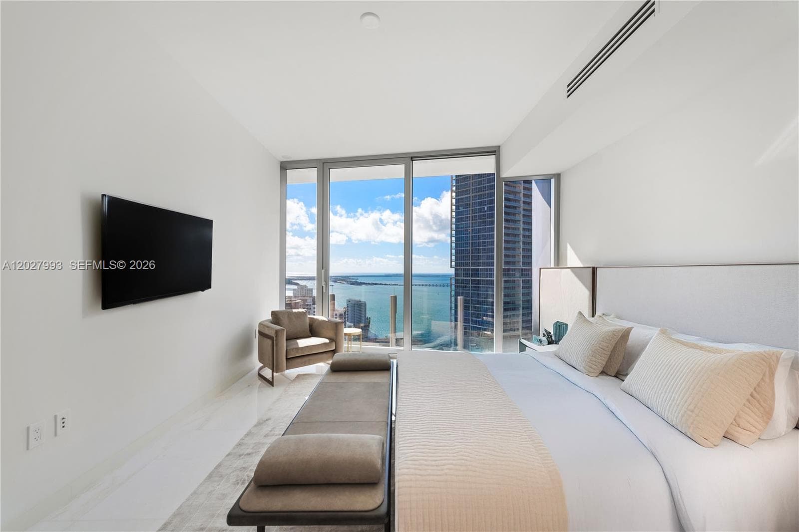 Condo at 300 Biscayne Boulevard Way, Miami, FL