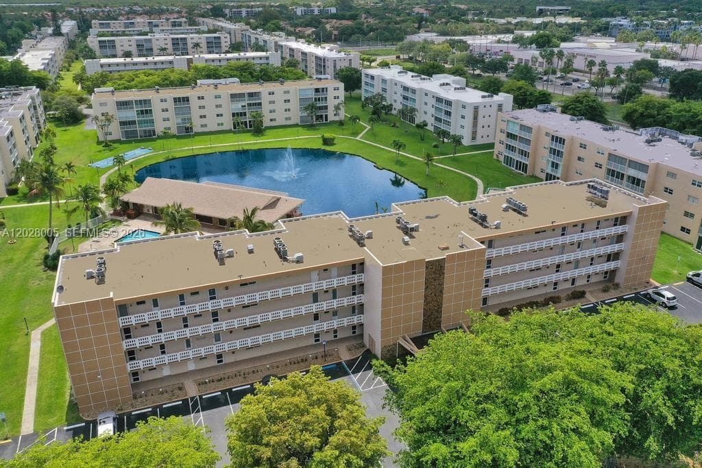 Condo at 1025 SE 2nd Ave, Dania Beach — photo 1