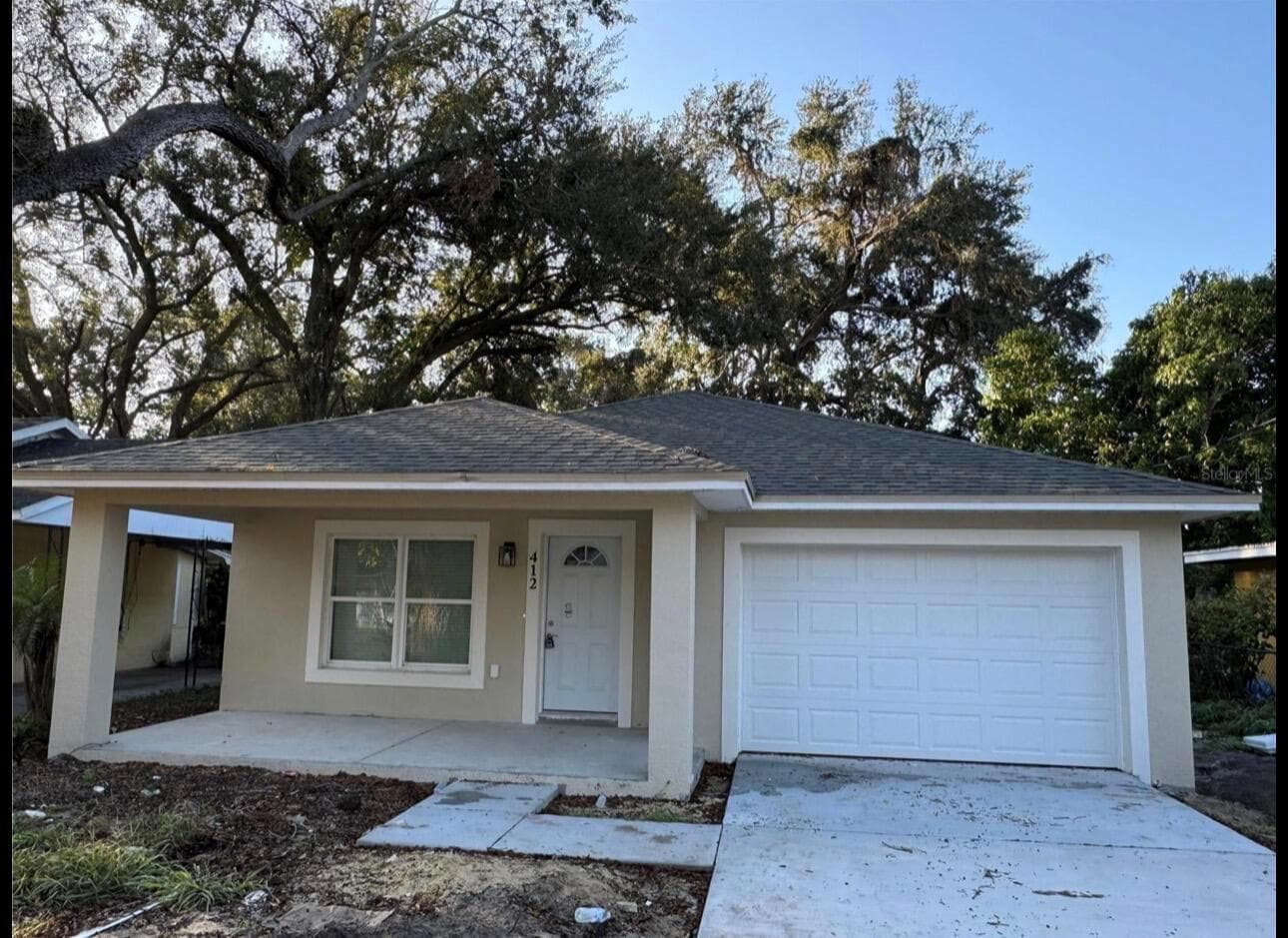 Single-family home at 412 NE Avenue M NE, Winter Haven, FL