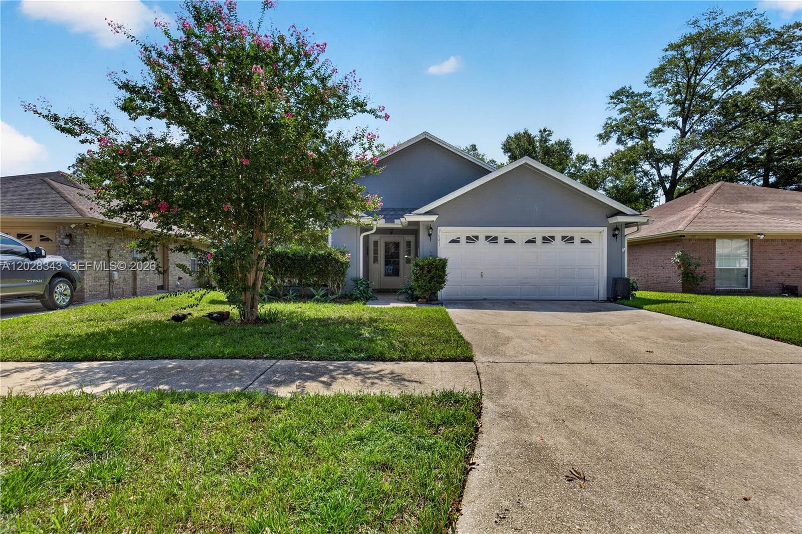 Single-family home at 1641 spring oaks ln, Jacksonville, FL
