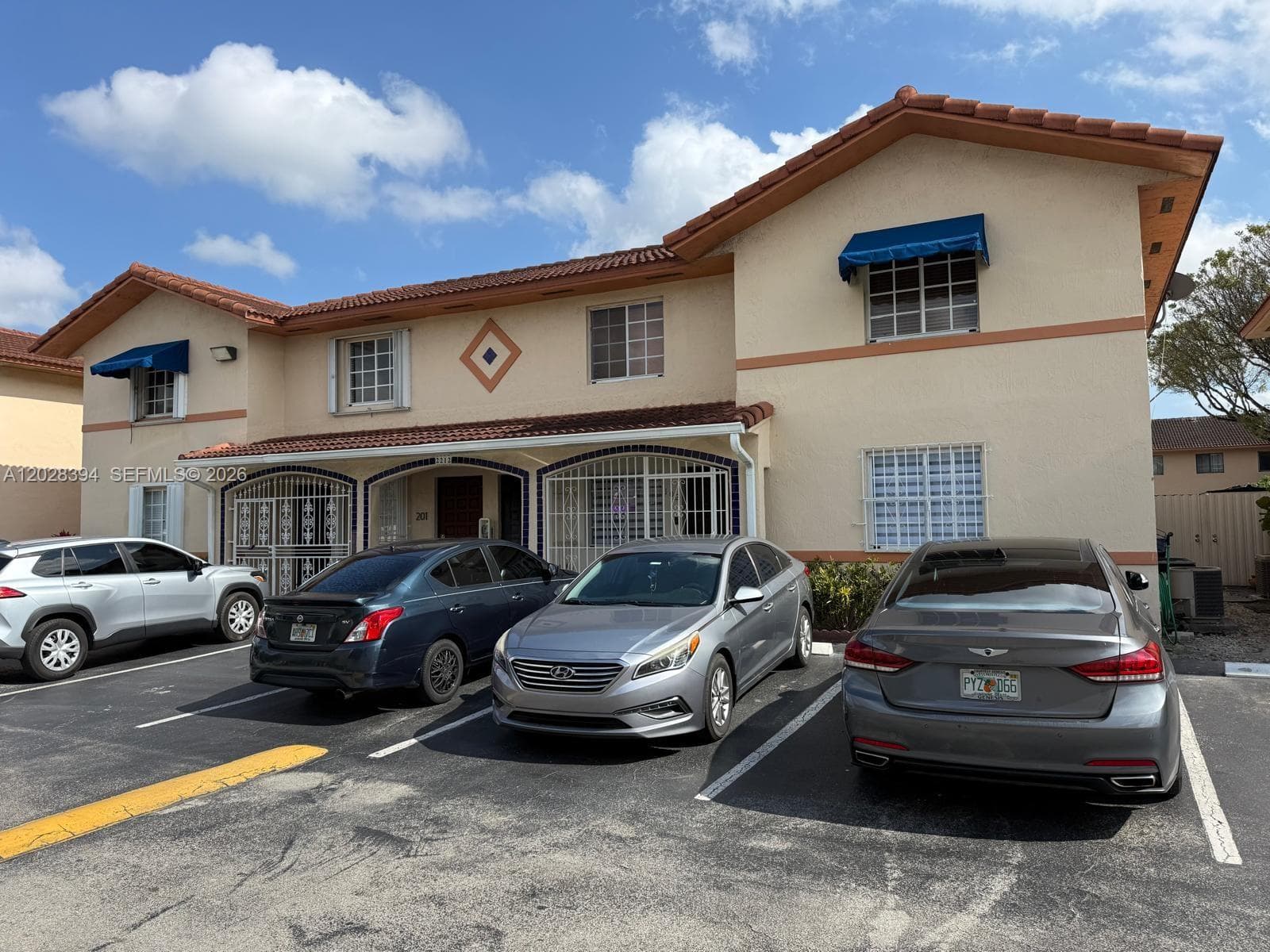 Condo at 2212 W 74th St, Hialeah, FL