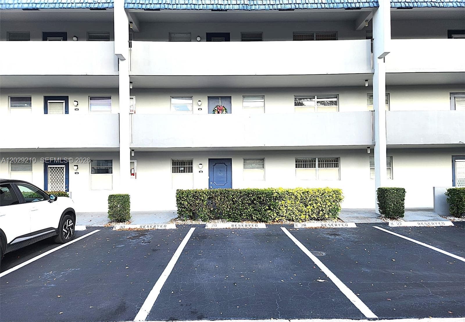 Condo at 7787 Golf Circle Drive, Margate — photo 1