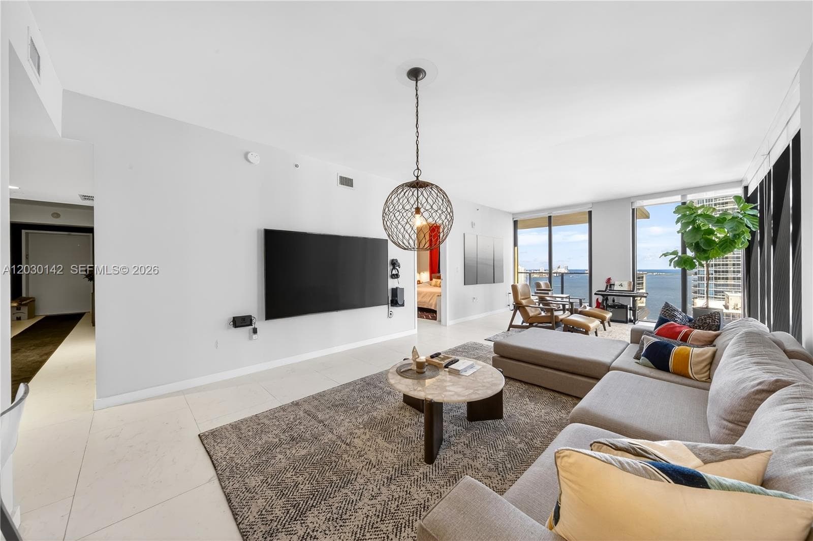 Condo at 1010 Brickell Ave, Miami — photo 3