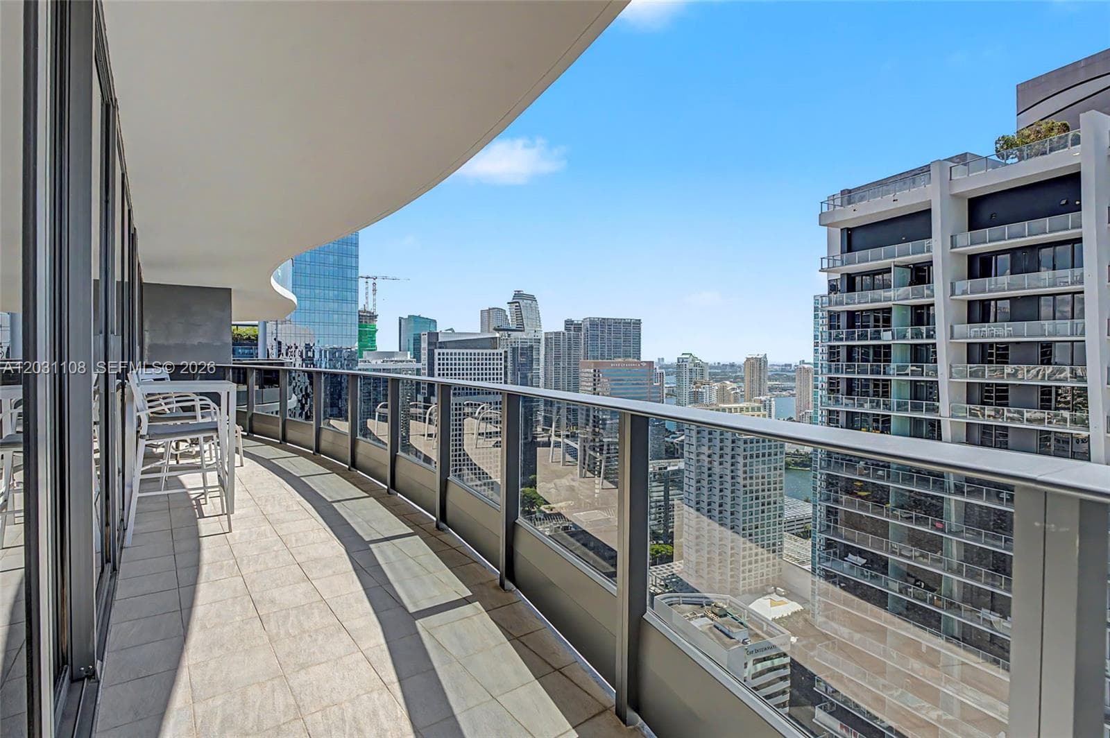 Condo at 1000 Brickell Plz, Miami — photo 3
