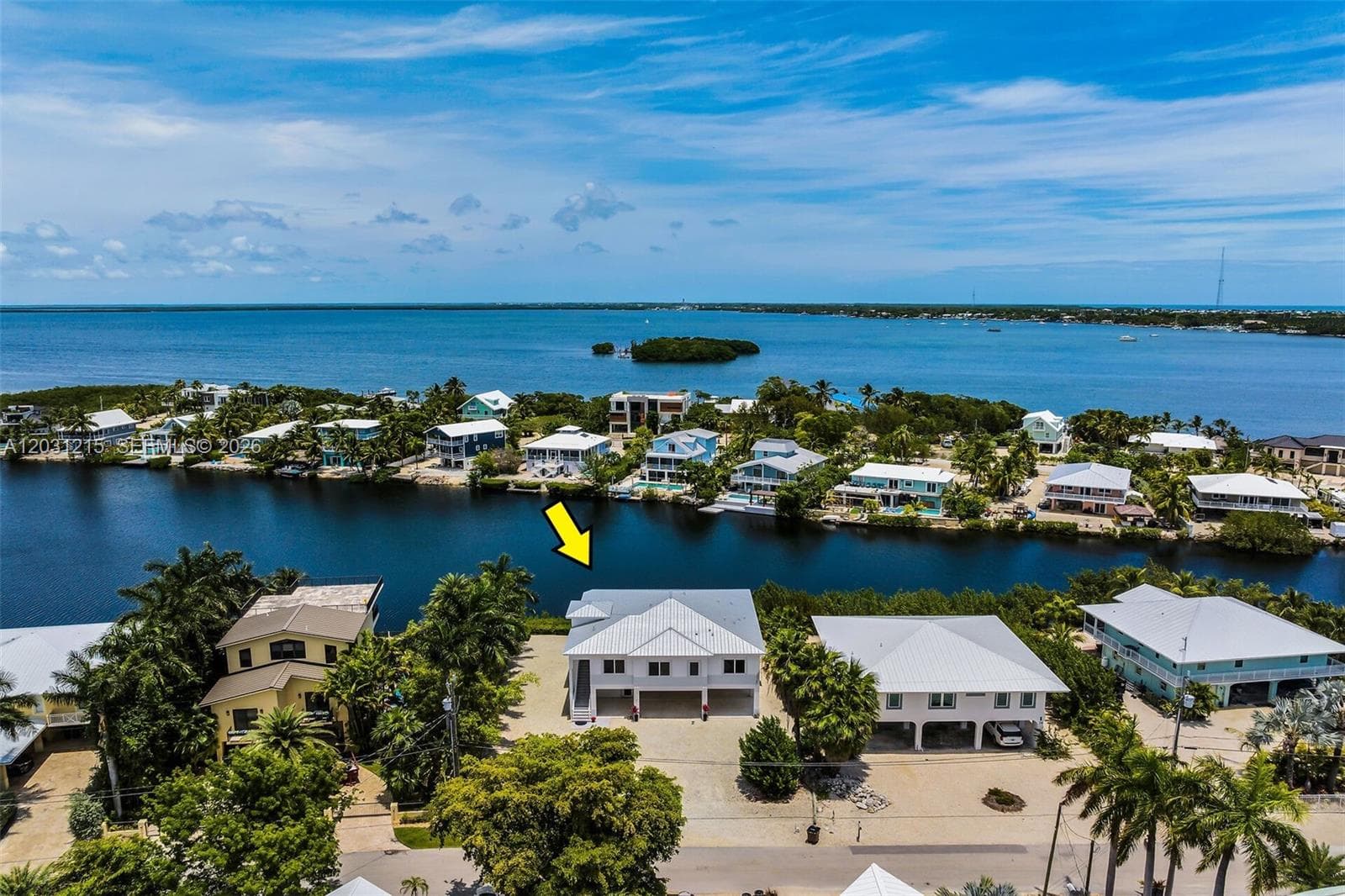 Single-family home at 38 N Bounty Ln, Key Largo, FL