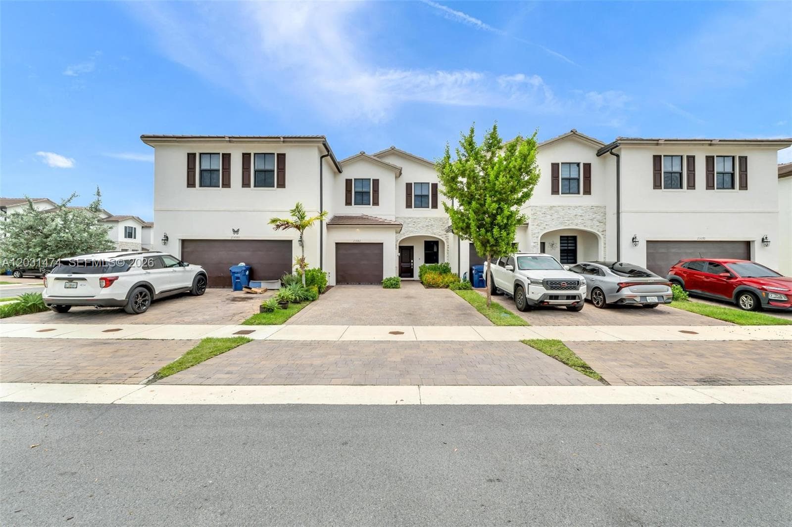 Townhouse at 23082 SW 129th Ct, Miami, FL