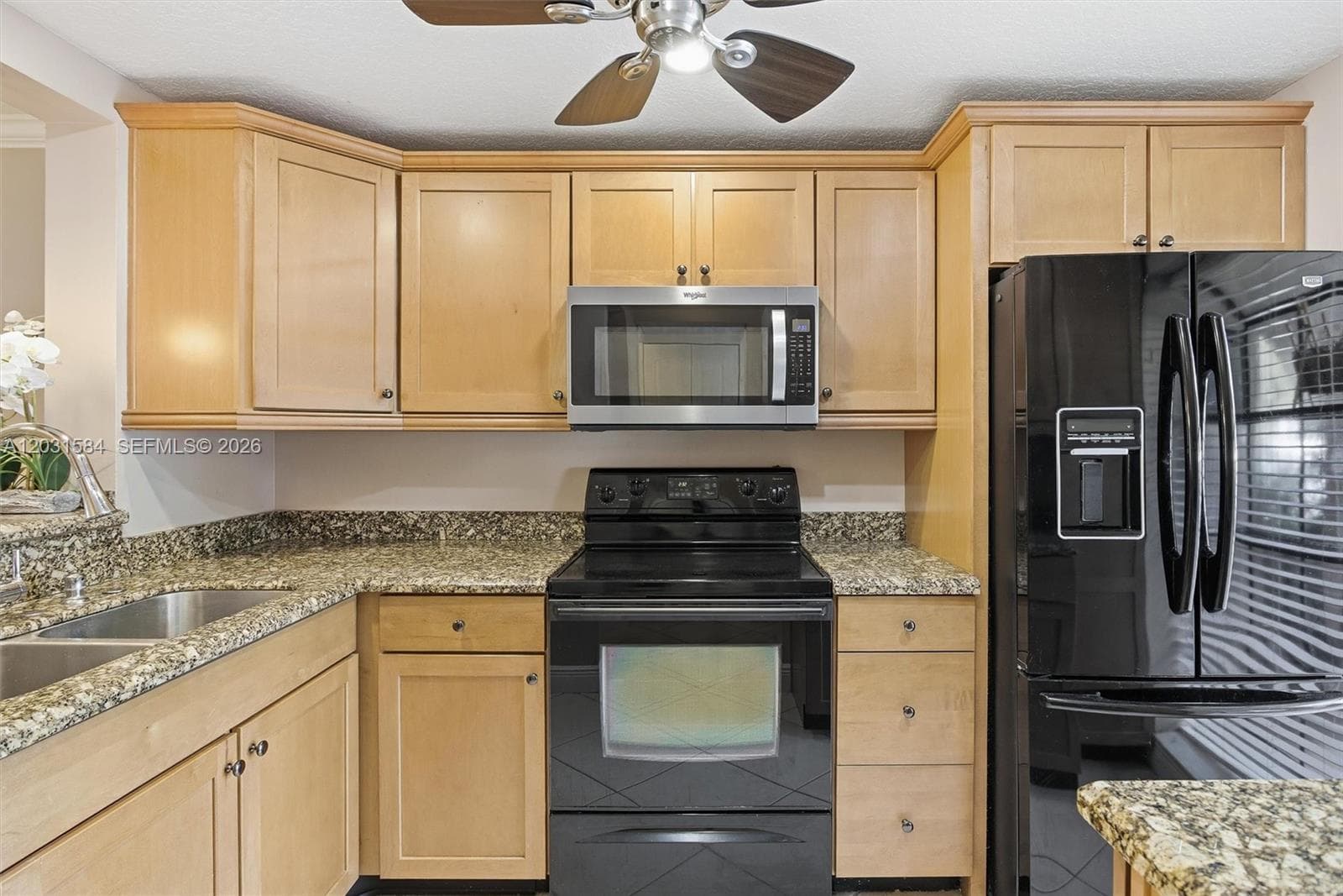Condo at 2379 SW 15th St, Deerfield Beach, FL