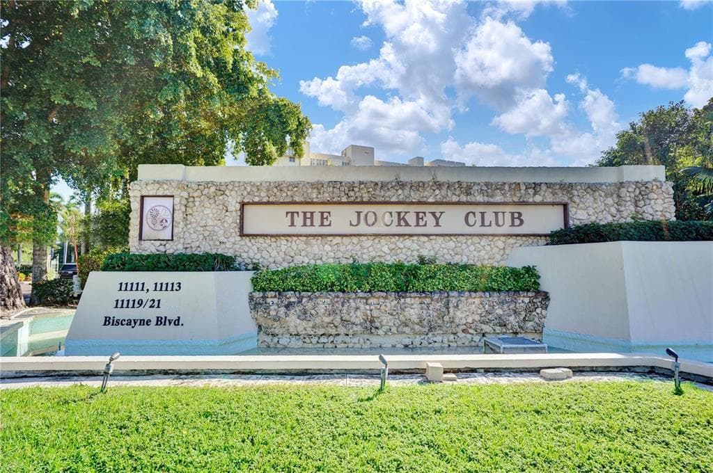 jockeyClub_02