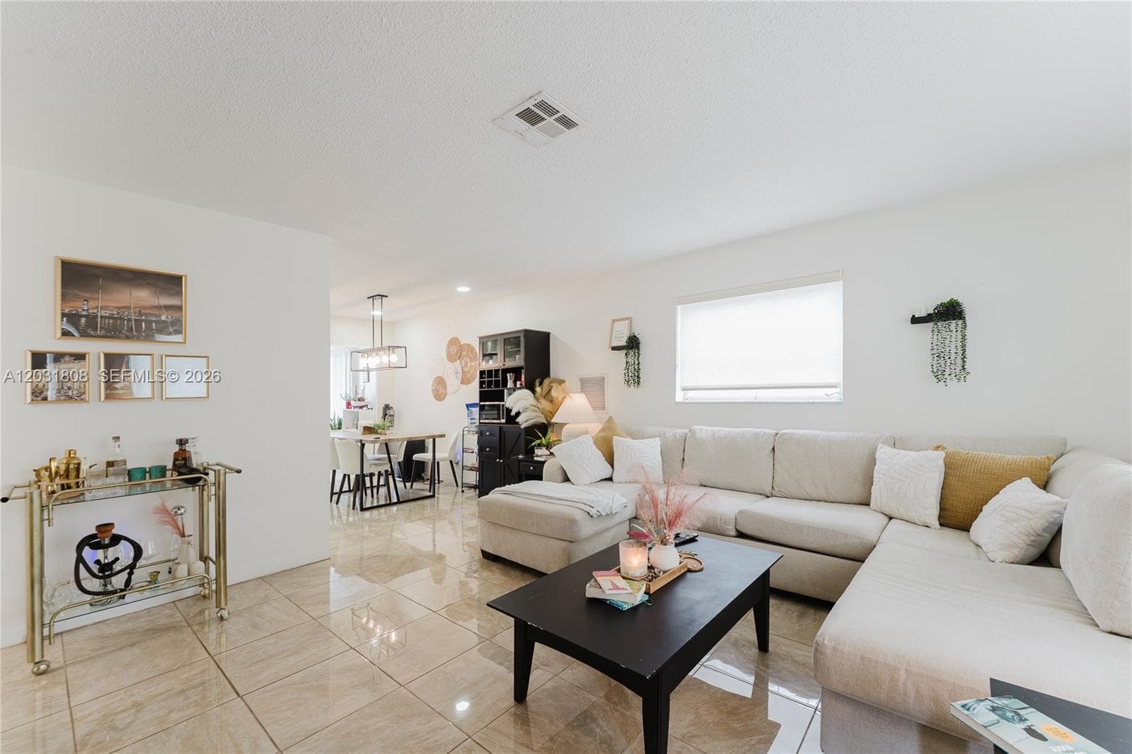Single-family home at 2604 NW 48th St, Tamarac, FL