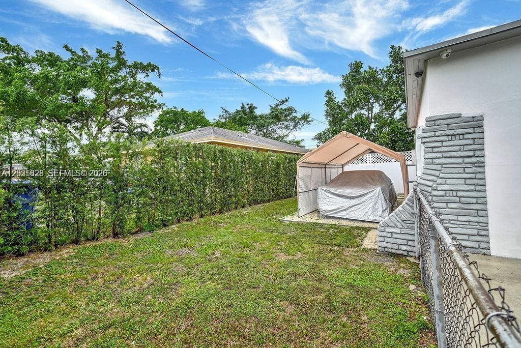 Single-family home en 600 NW 34th Ave, Miami — foto 3
