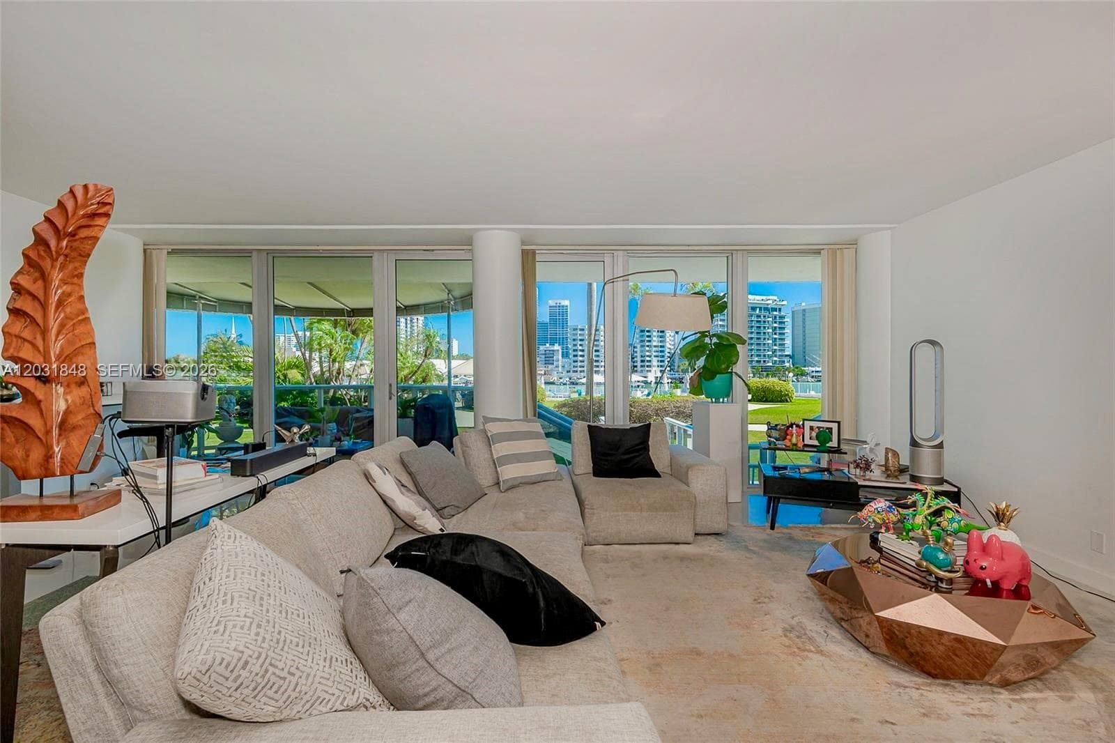 Condo at 900 Bay Dr, Miami Beach — photo 3
