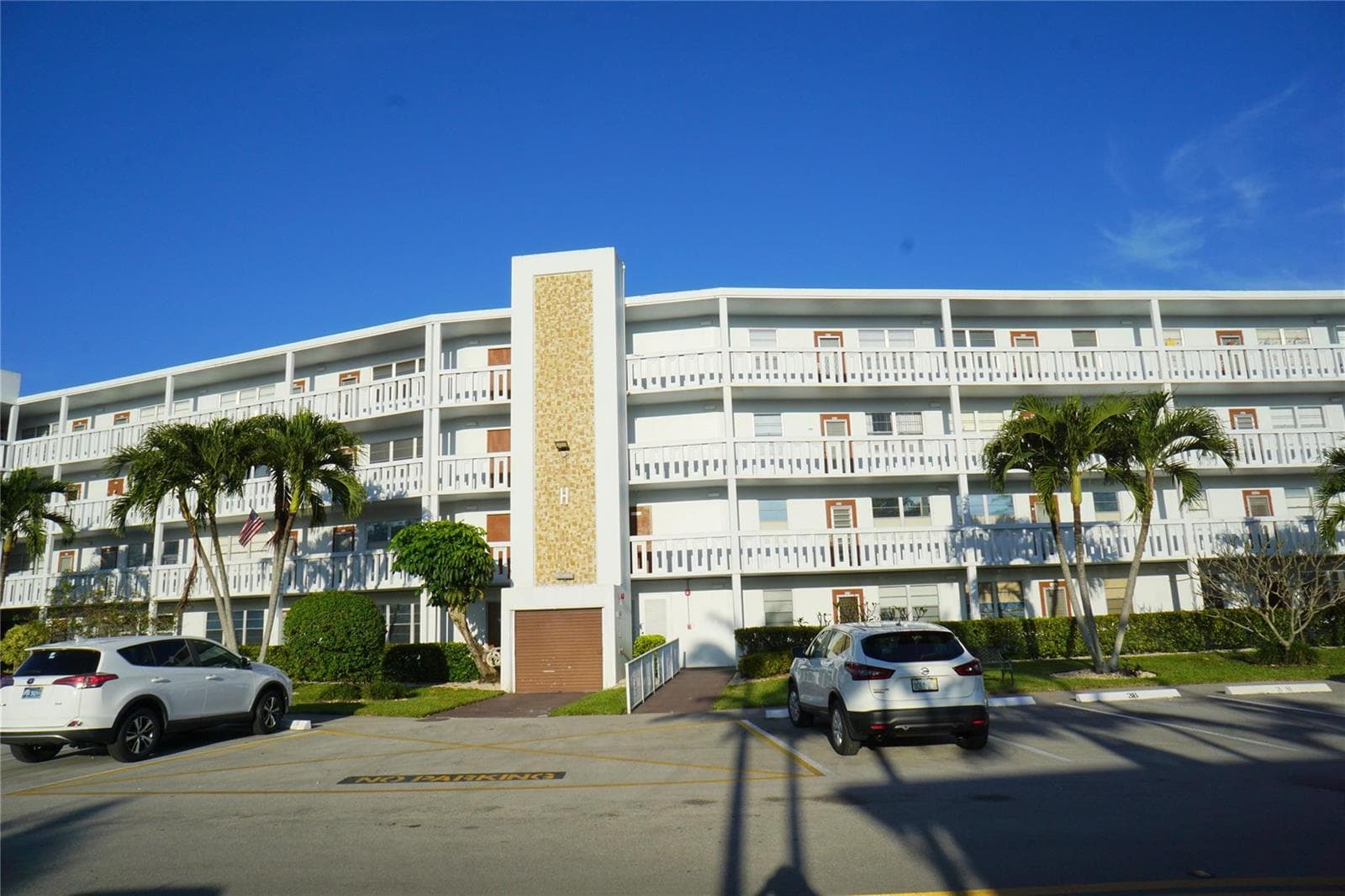 Condo at 4029 Newport, Deerfield Beach, FL