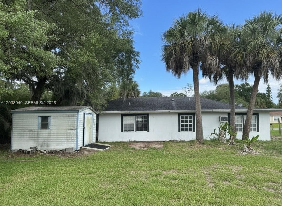 4029 E Sunflower Cir. LaBelle FL 33935