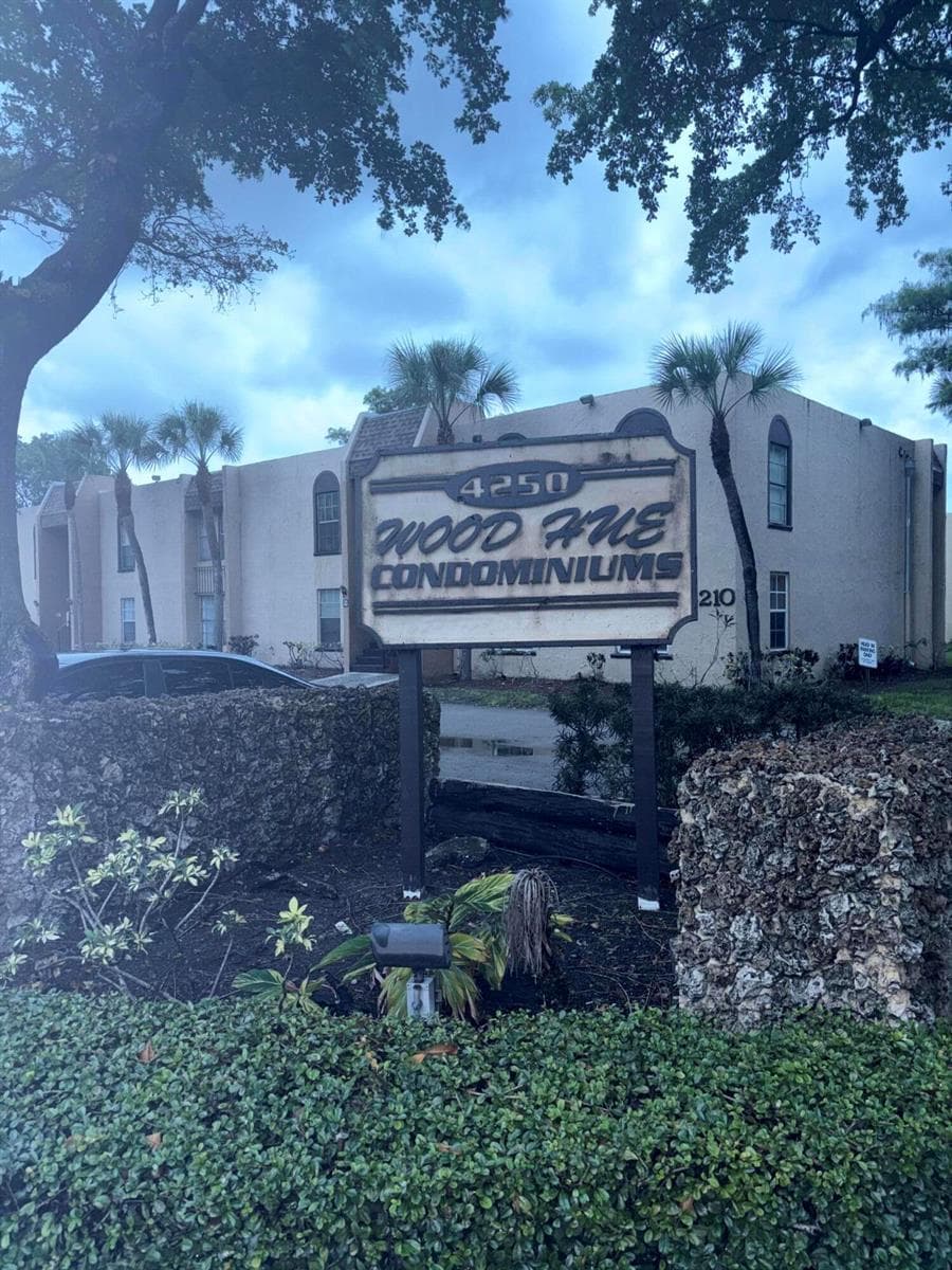 Condo at 4210 NW 21st Street, Lauderhill, FL