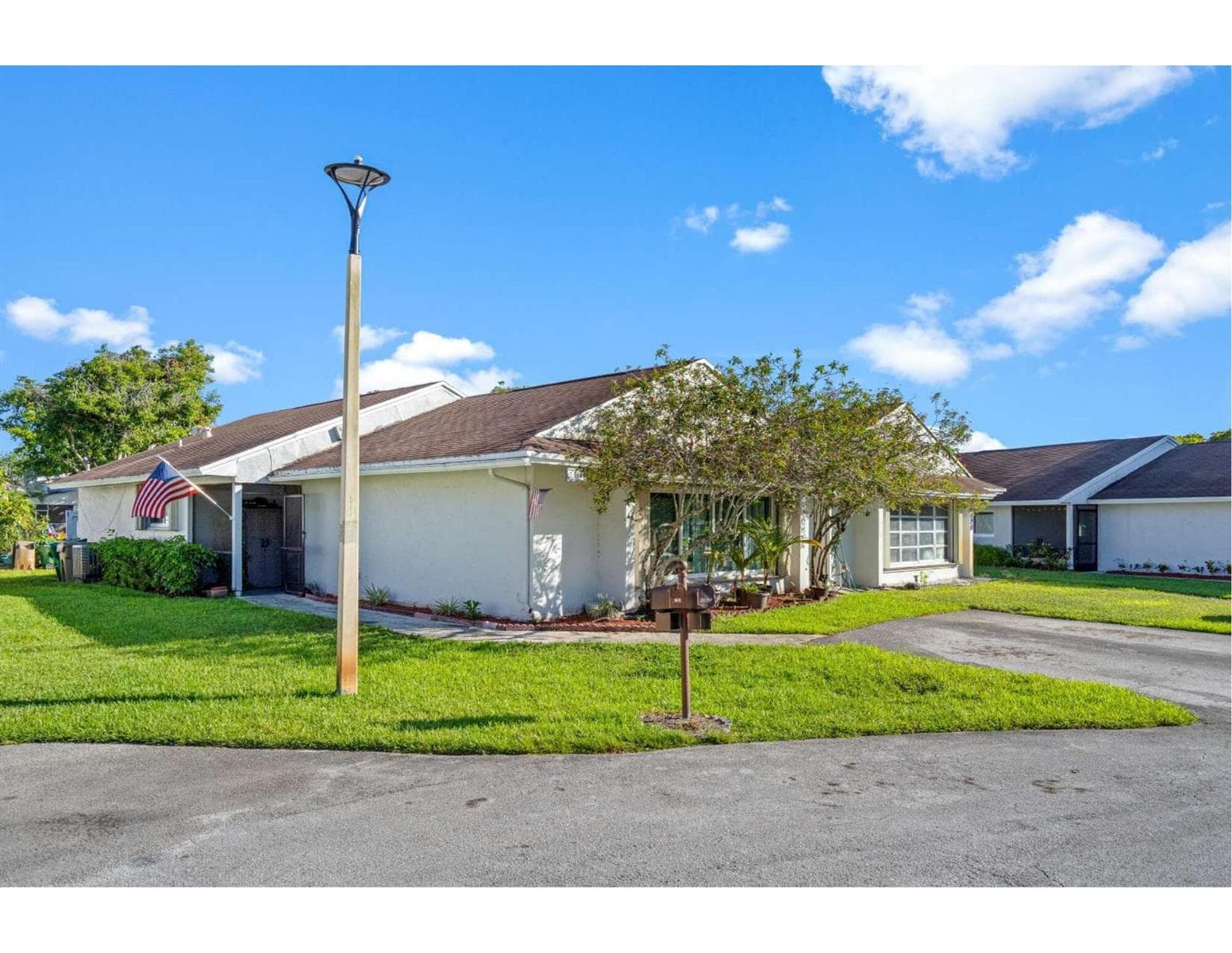 Condo at 8634 Bridle Path Court, Davie, FL