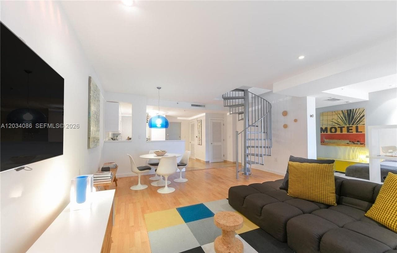 Condo at 3339 Virginia St, Miami — photo 3