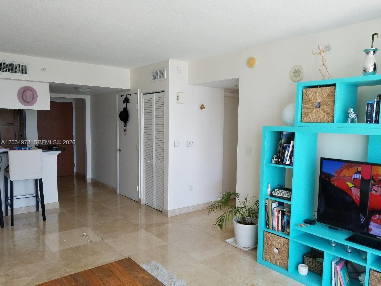 Condo at 31 SE 5th St, Miami — photo 3