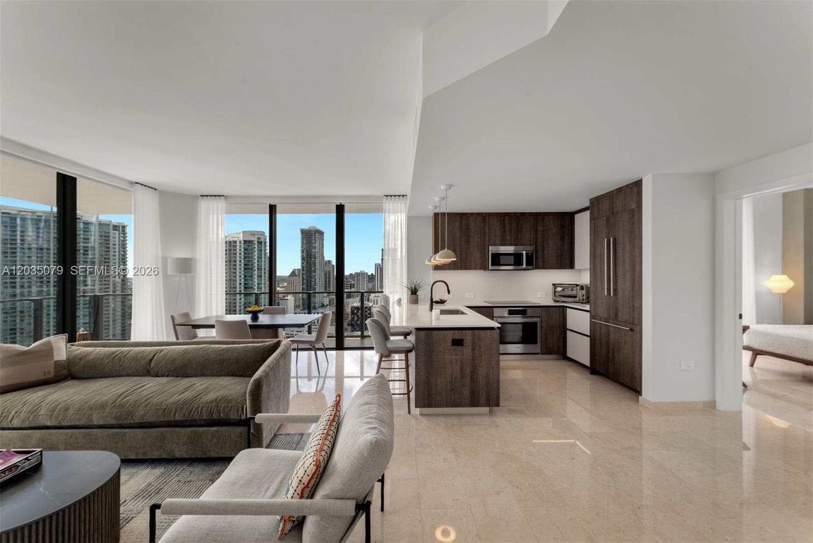 Condo at 68 SE 6th St, Miami — photo 2