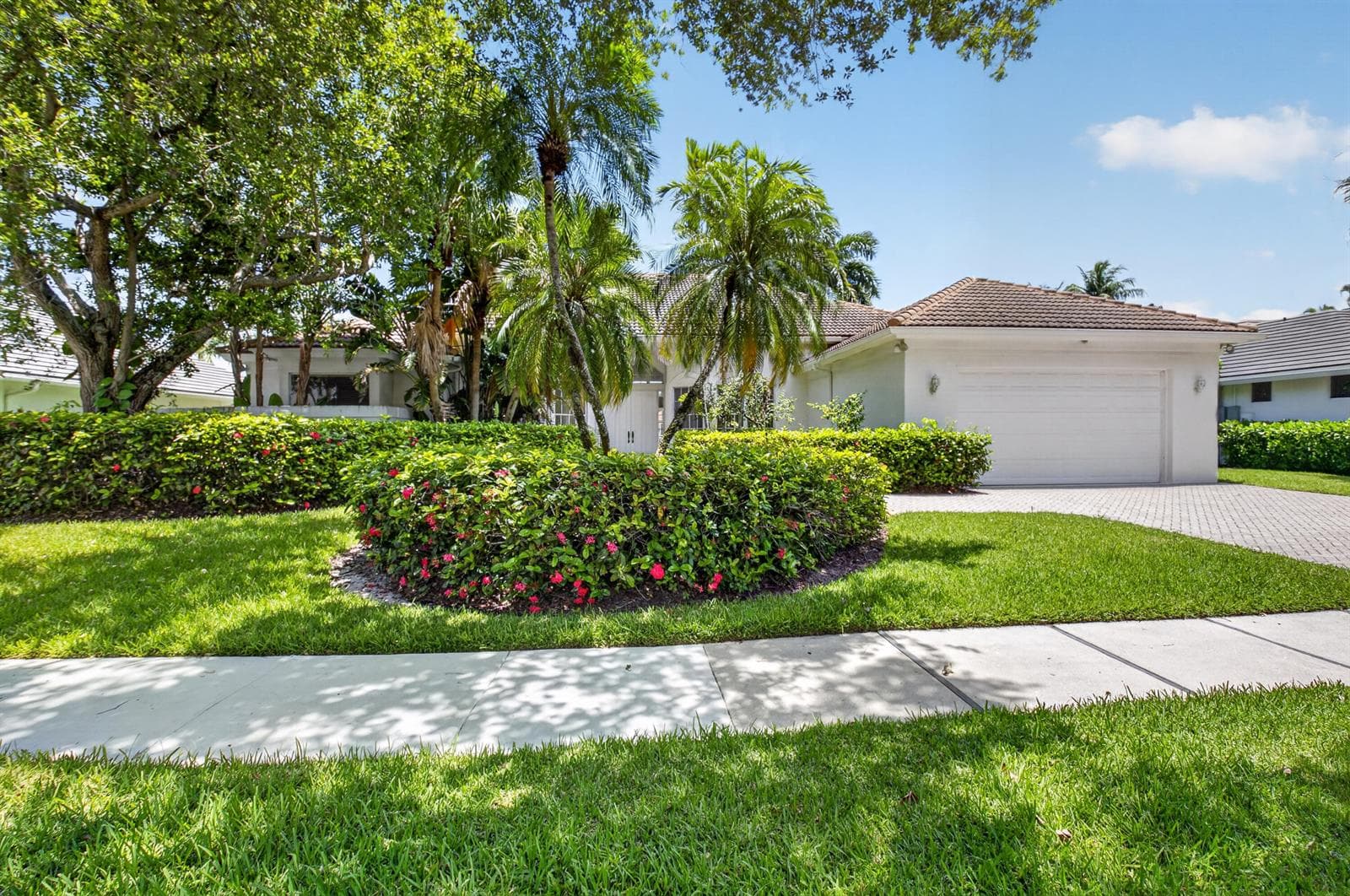 Single-family home at 5768 Harrington Way, Boca Raton, FL