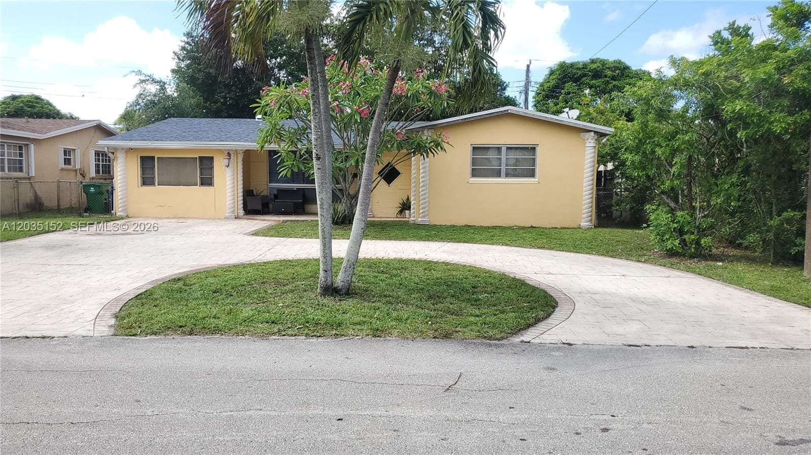 Single-family home at 7607 Dilido Blvd, Miramar — photo 1