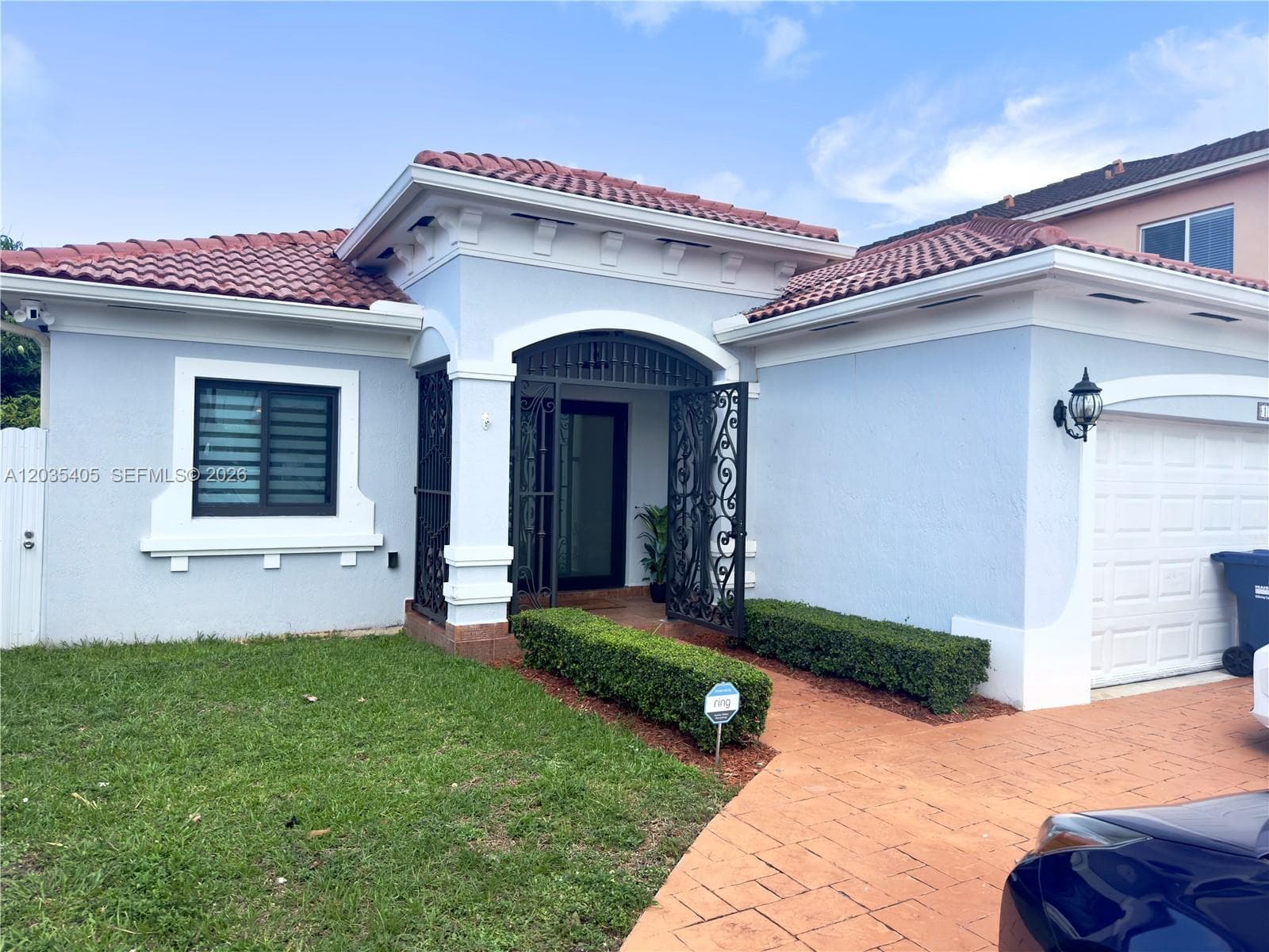 Single-family home at 17833 SW 155th Ct, Miami — photo 2