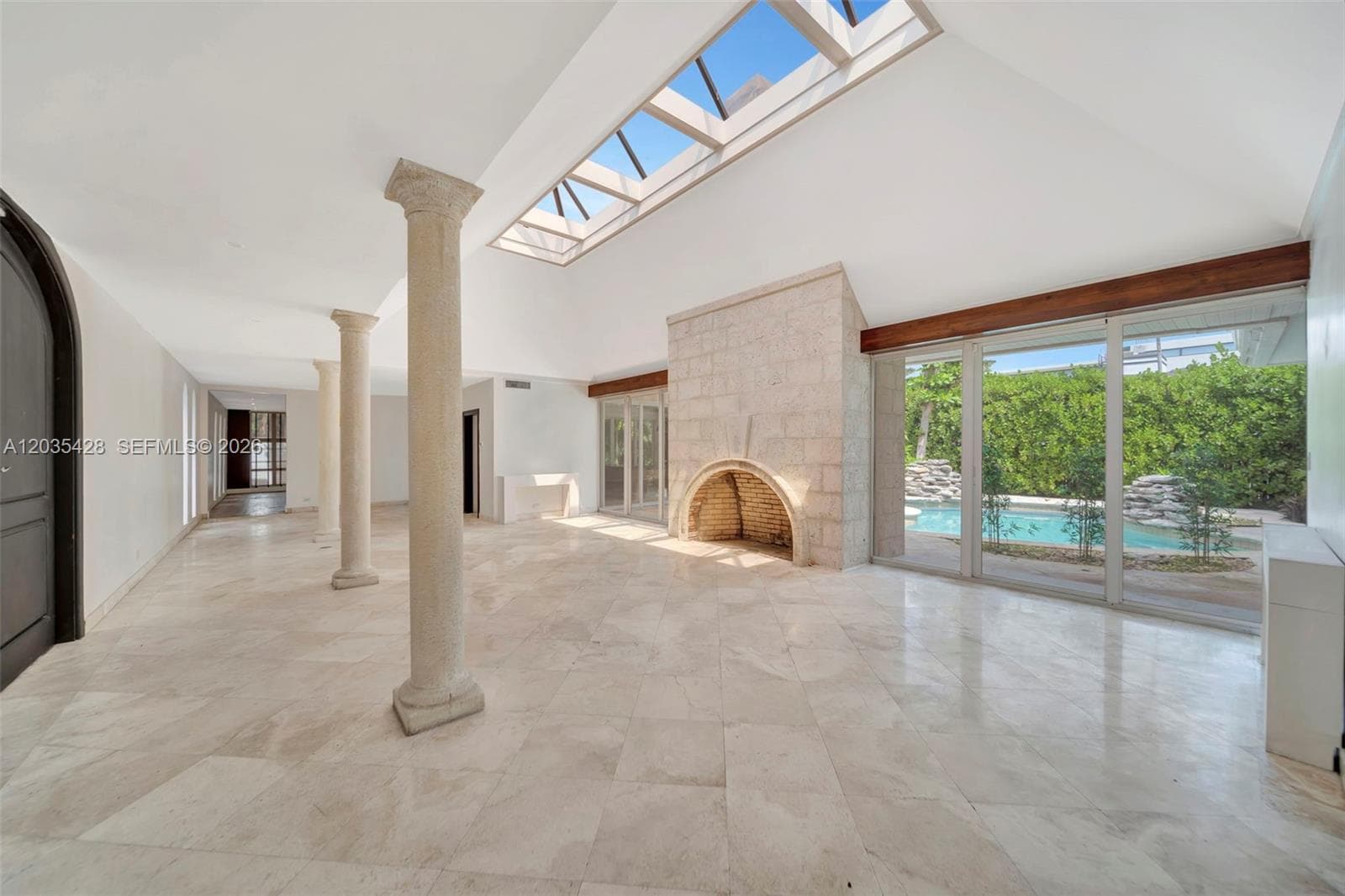 Single-family home at 111 S Hibiscus Dr, Miami Beach, FL