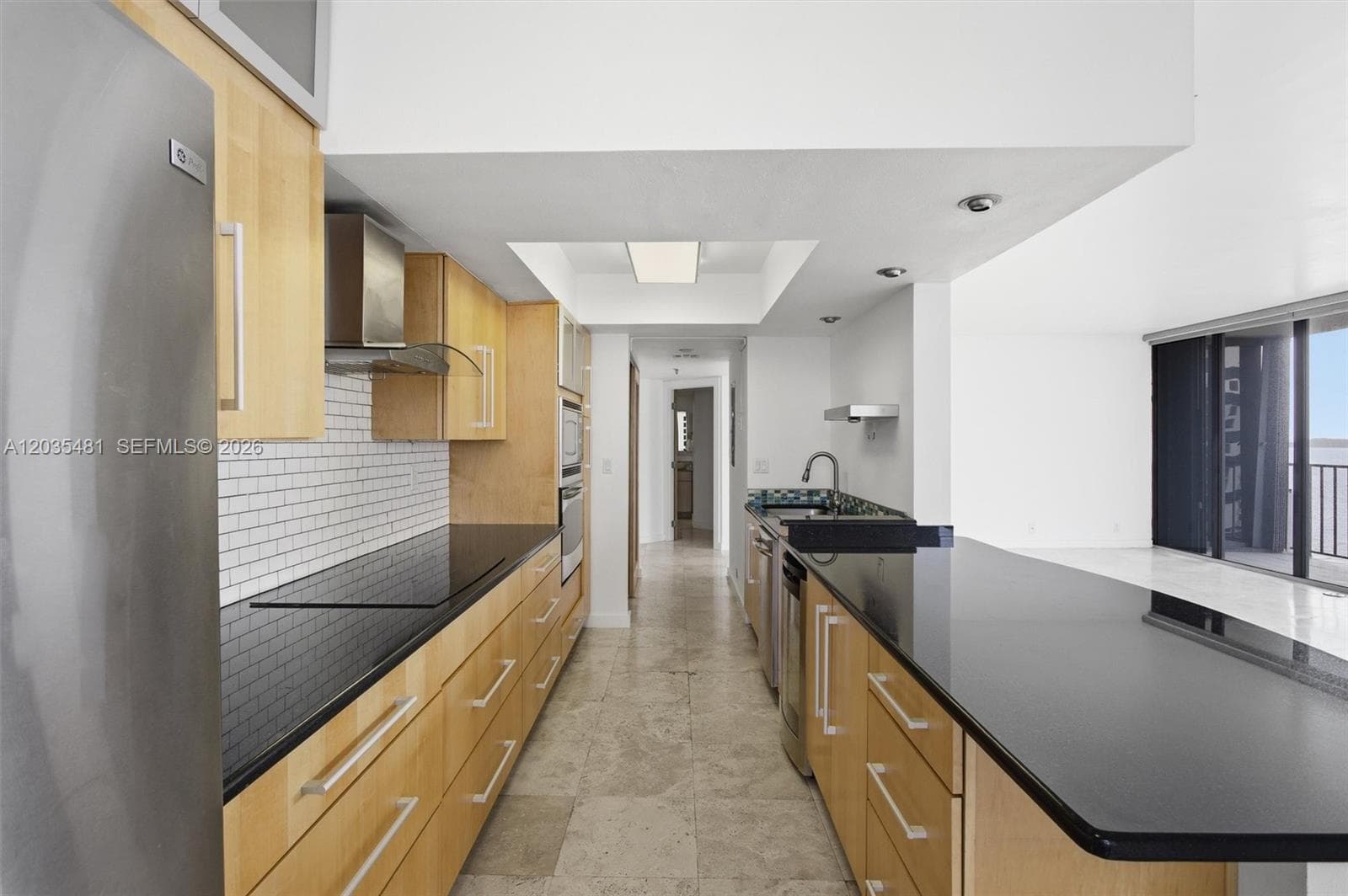 Condo at 520 SE Brickell Key Dr, Miami — photo 4