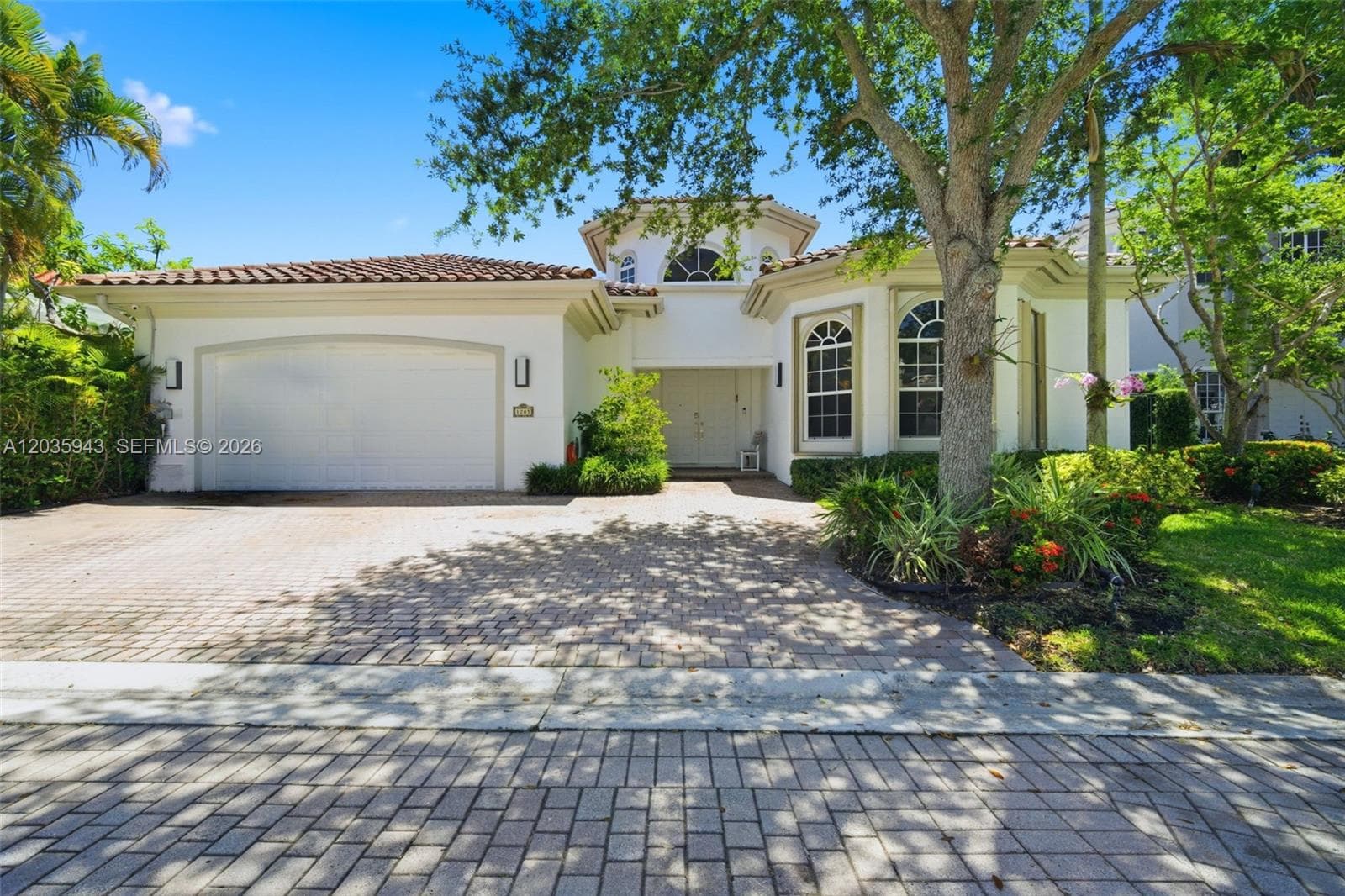 Single-family home at 1205 Seagull Ter, Hollywood, FL