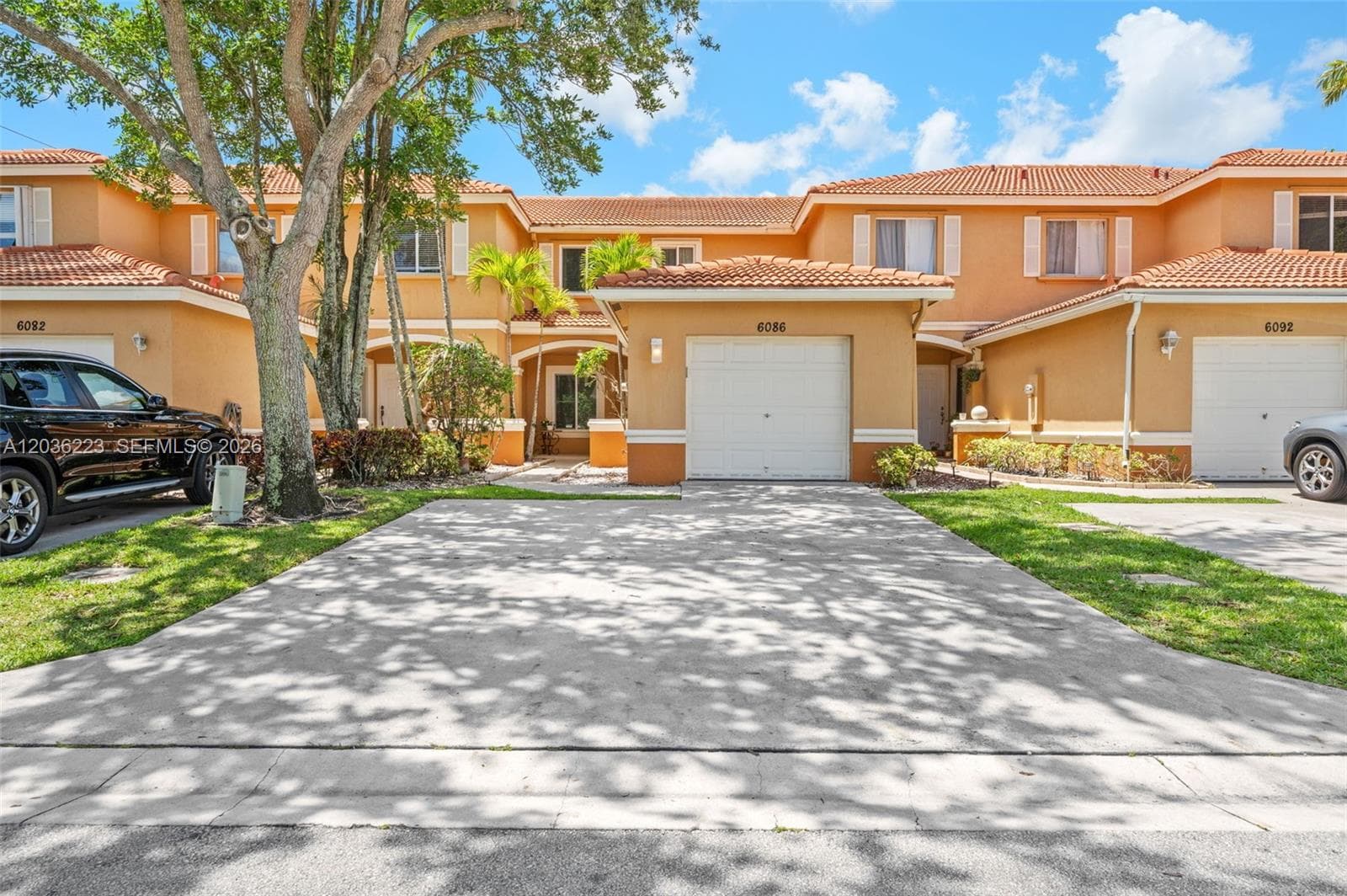 Townhouse at 6086 Southard St, West Palm Beach, FL