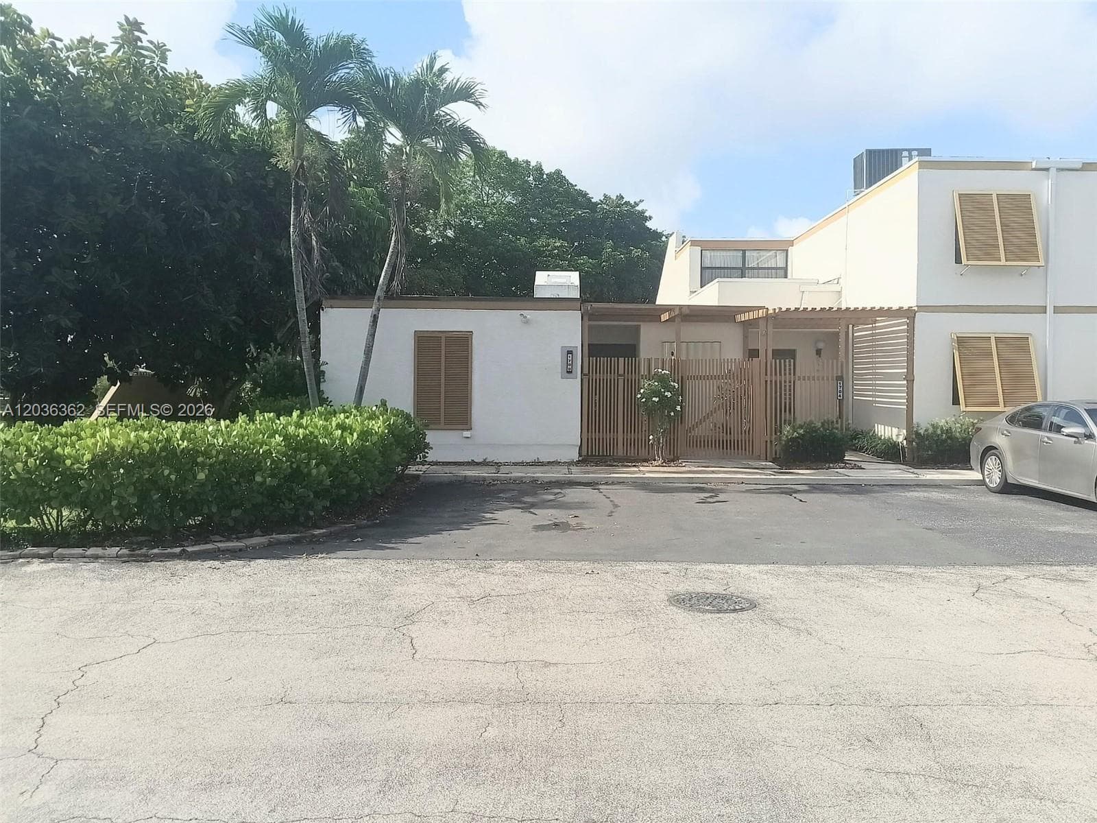 Townhouse at 1700 SW 131st Place Cir S, Miami, FL