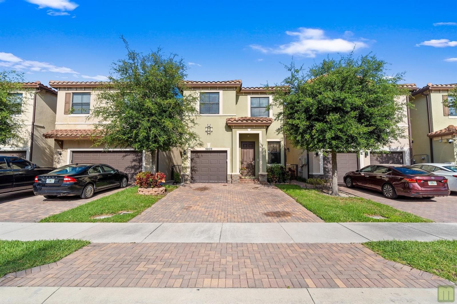 Single-family home at 5809 NW 46th Lane, Tamarac, FL
