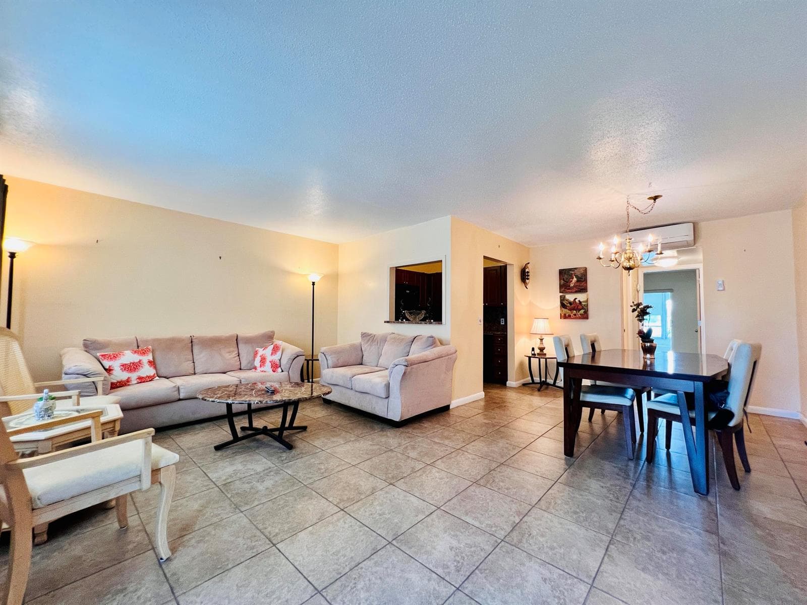 Condo at 142 Cambridge F, West Palm Beach, FL