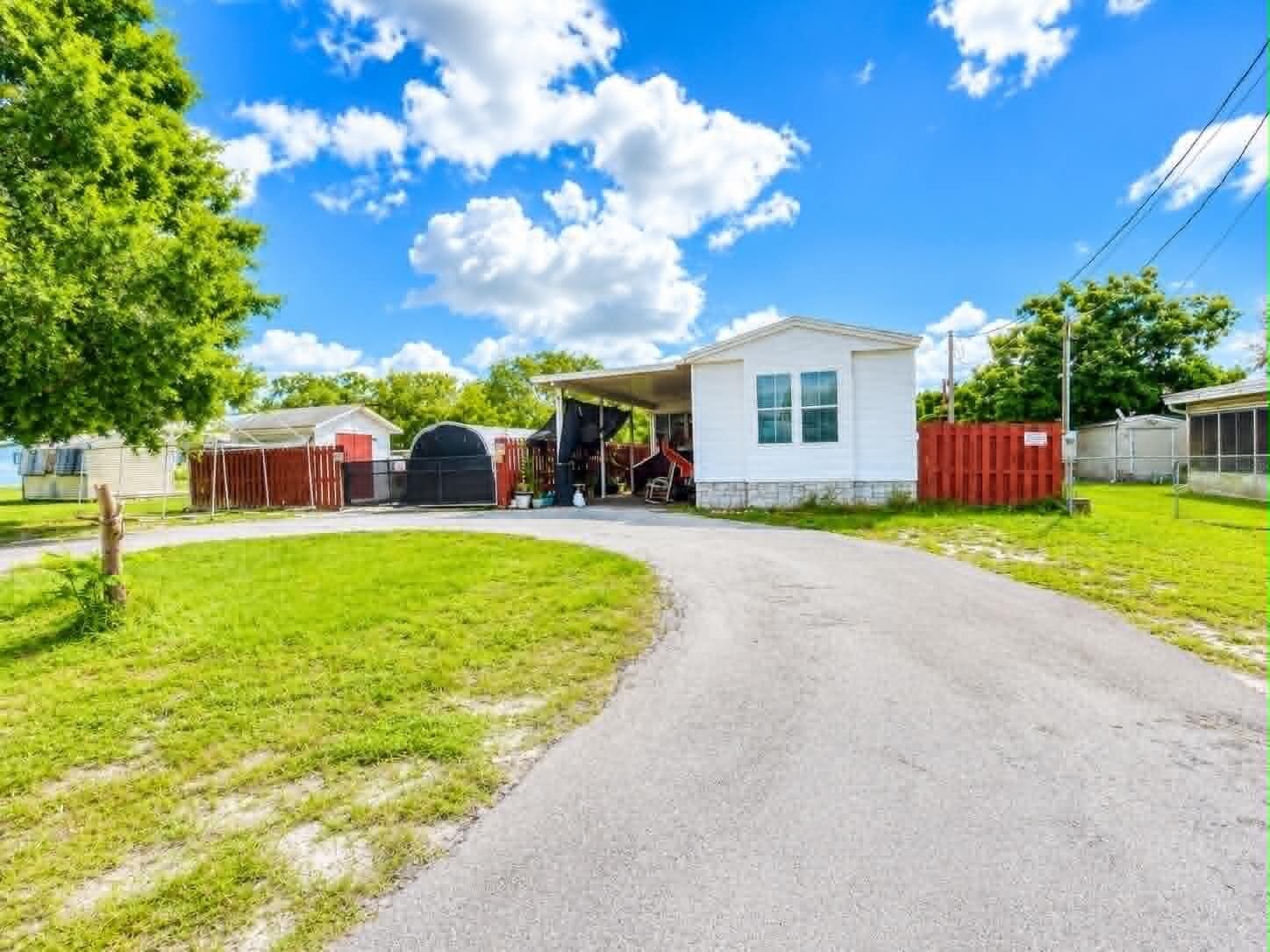 Home at 2908 SE 37th Avenue, Okeechobee, FL