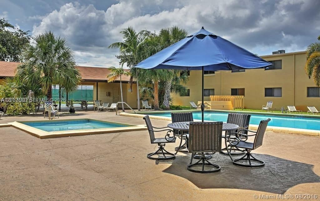 Condo at 1265 S Flagler Ave, Pompano Beach — photo 2