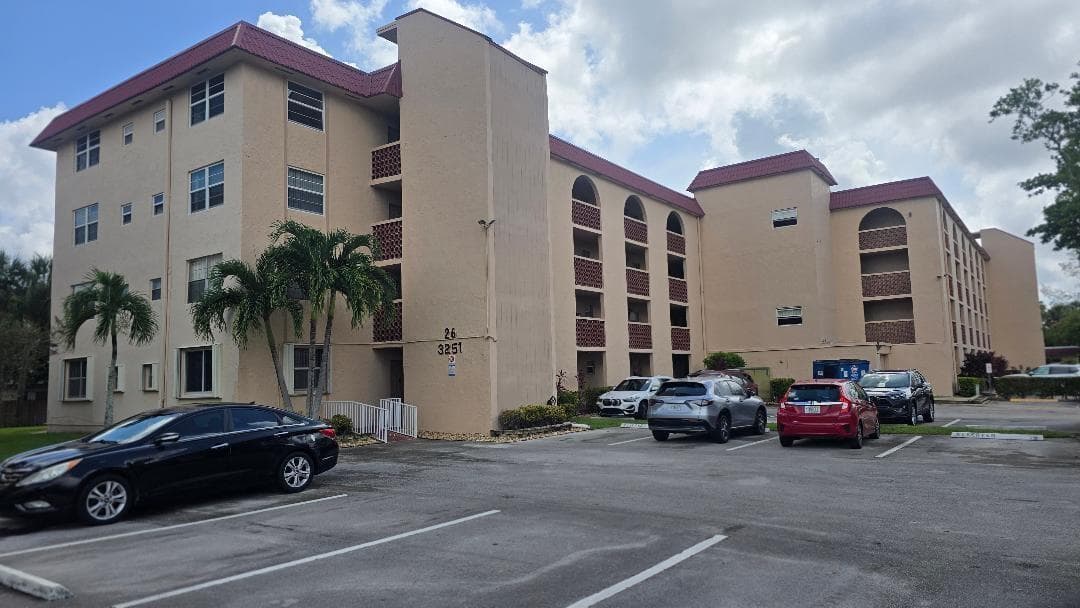 Condo at 3251 Holiday Springs Boulevard, Margate, FL