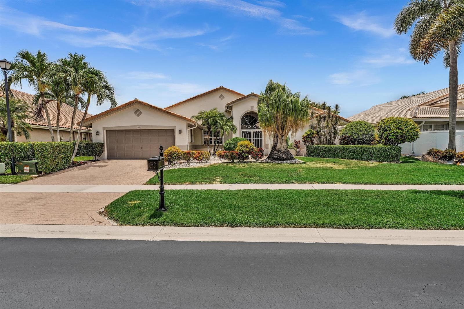 Single-family home at 12316 Lakeridge Falls Drive, Boynton Beach, FL