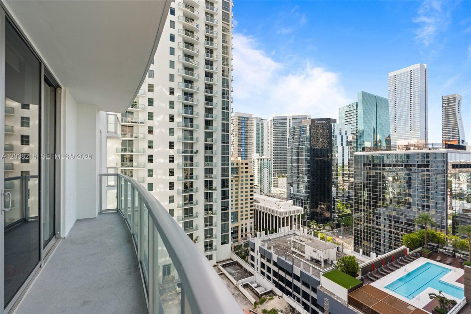 Condo at 1050 Brickell Ave, Miami — photo 3