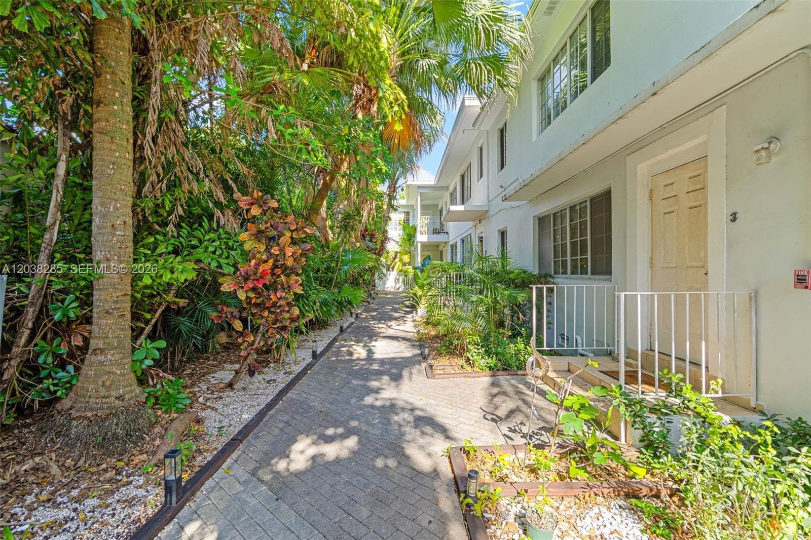 Condo at 840 Lenox Ave, Miami Beach — photo 2