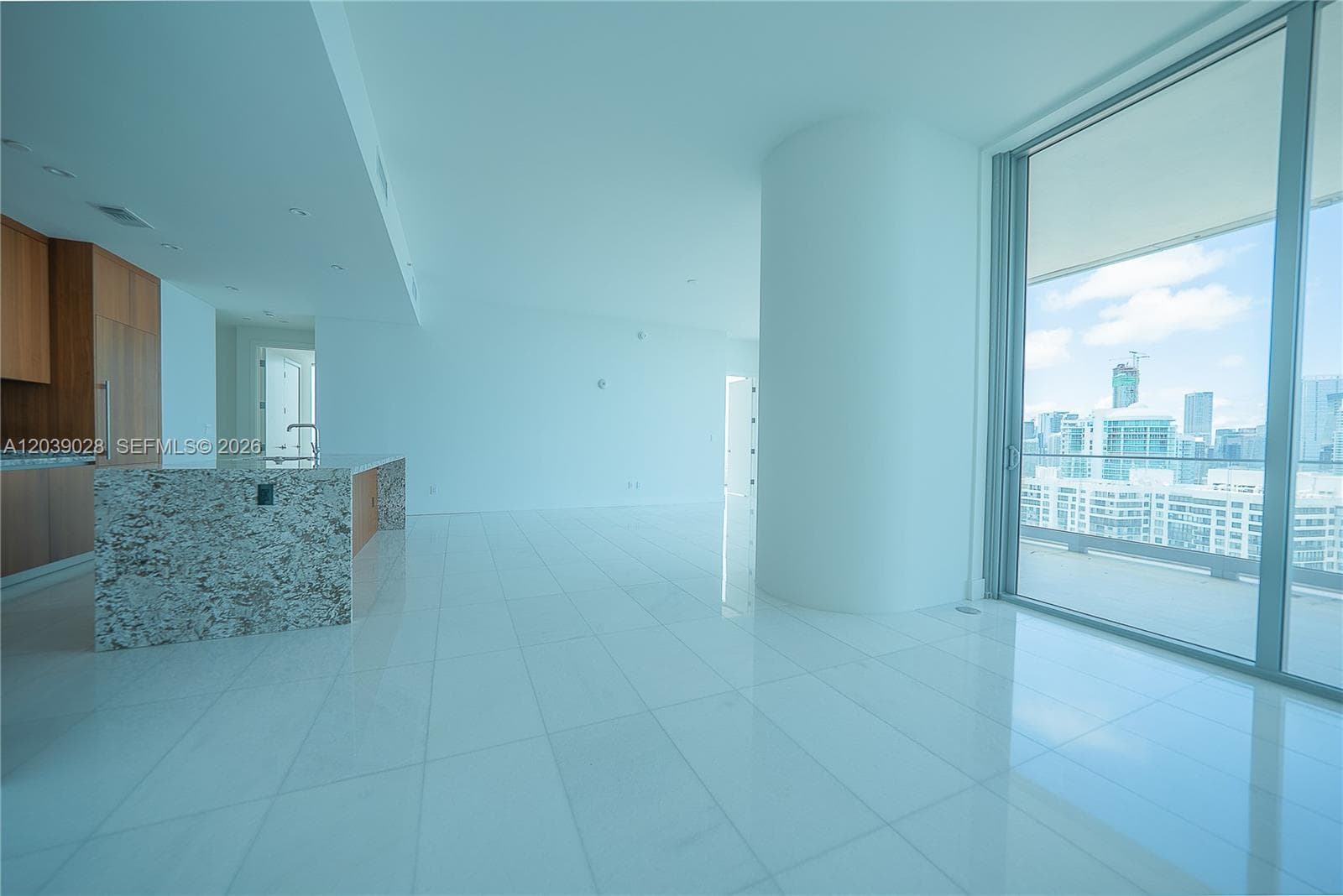 Condo at 175 SE 25th Rd, Miami — photo 1