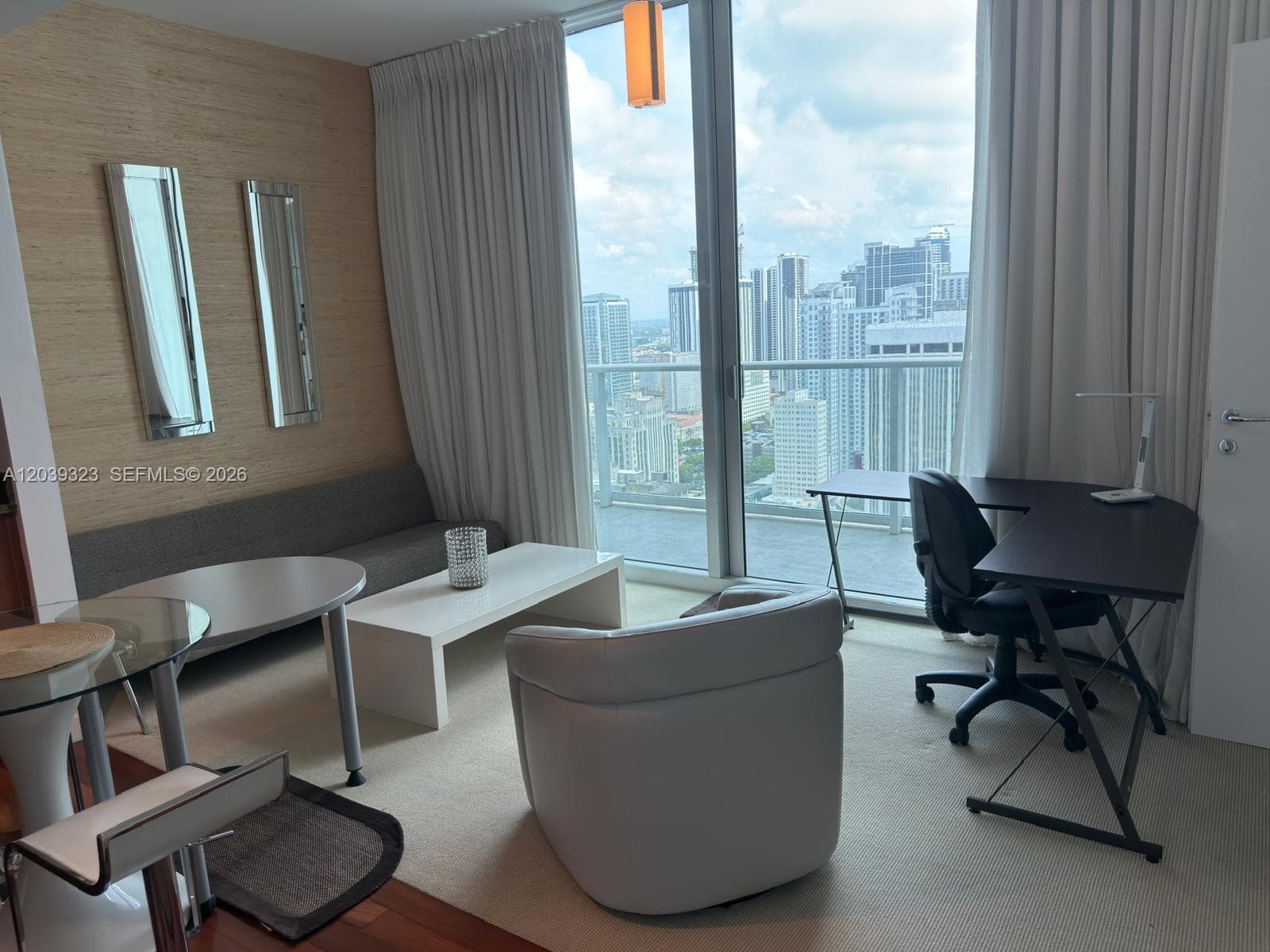 Condo at 300 S Biscayne Blvd, Miami, FL