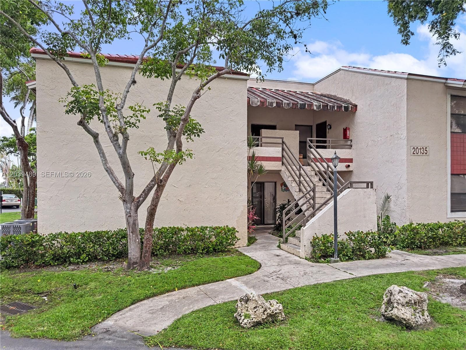 Condo at 3rd Ct 20135, Miami — photo 1