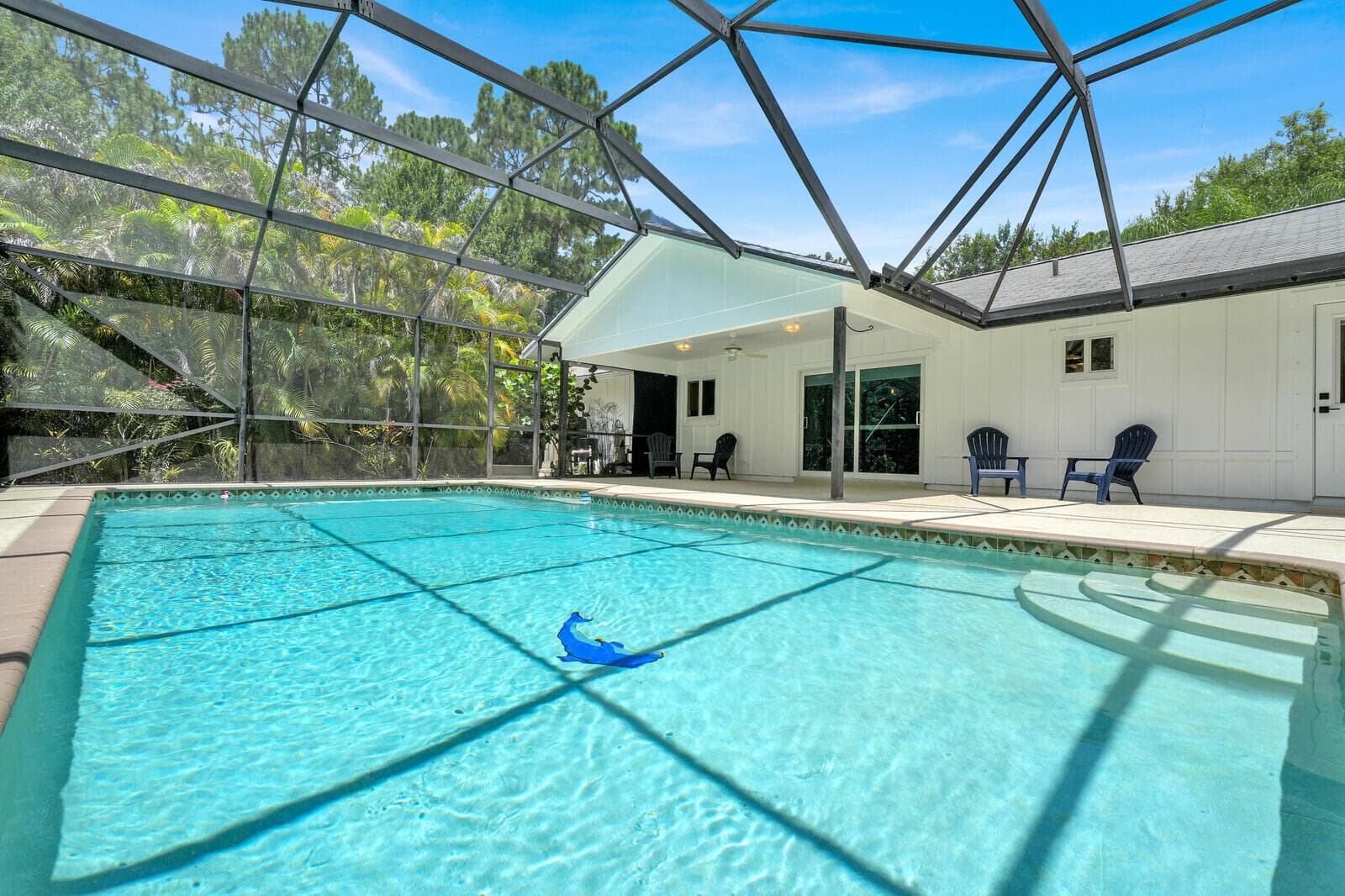 Single-family home at 12216 184th Court N, Jupiter, FL