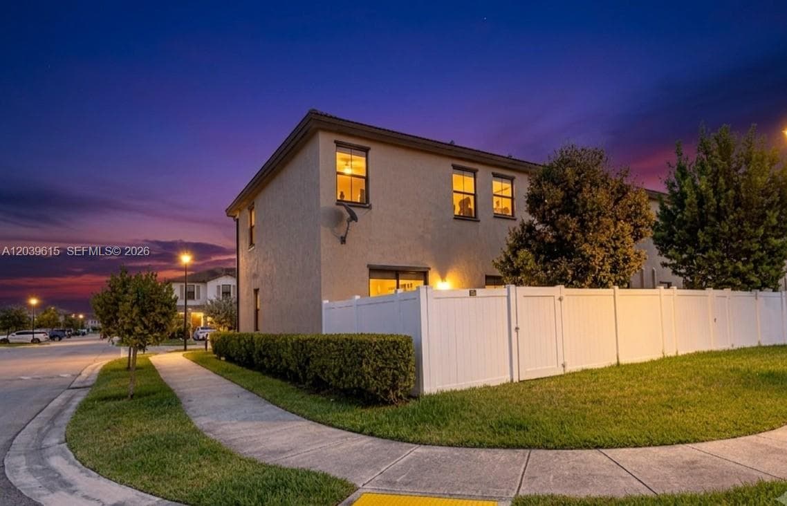 Townhouse at 11064 W 33rd Way, Hialeah — photo 3