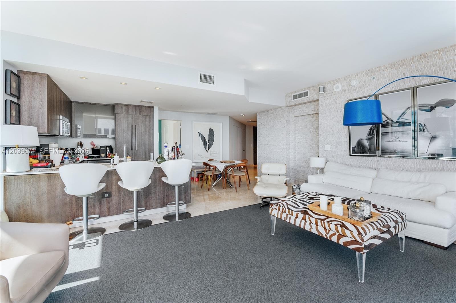 Condo at 68 SE 6th St, Miami — photo 3