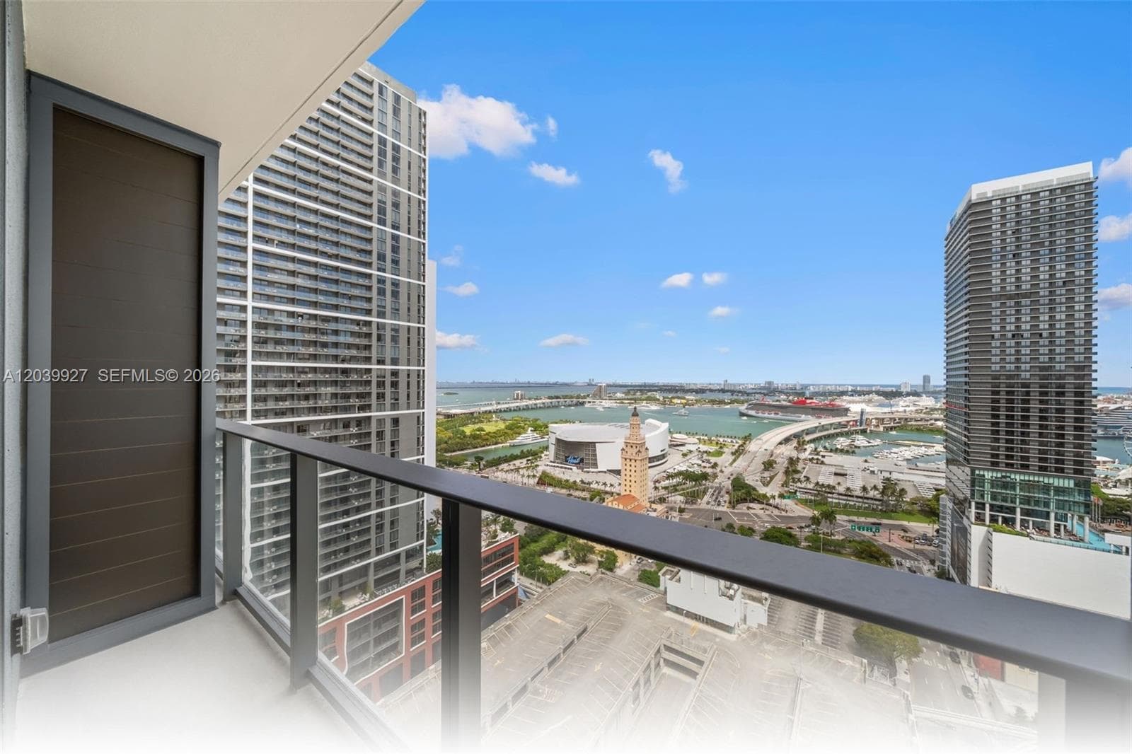 Condo at 121 NE 5th St, Miami, FL