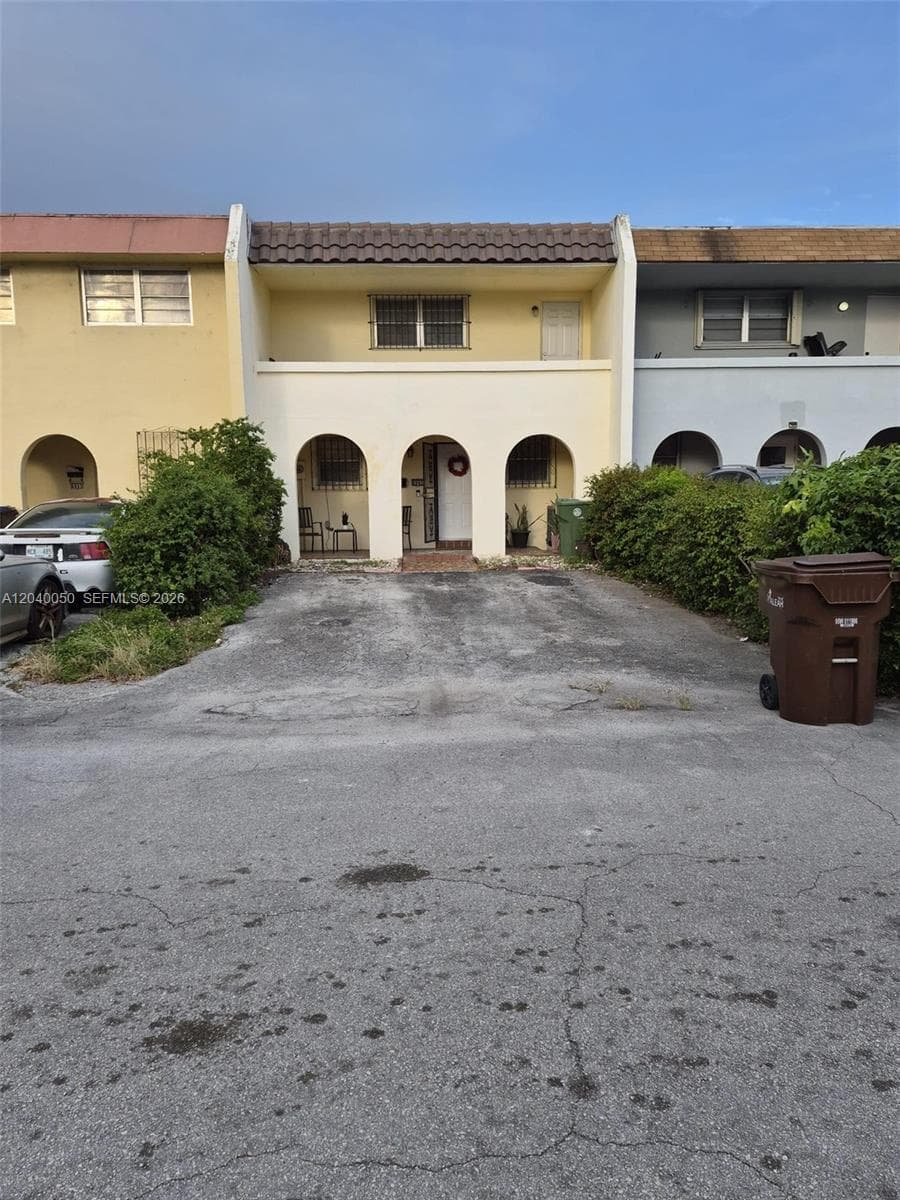 Townhouse at 6945 W 2nd Way, Hialeah — photo 1
