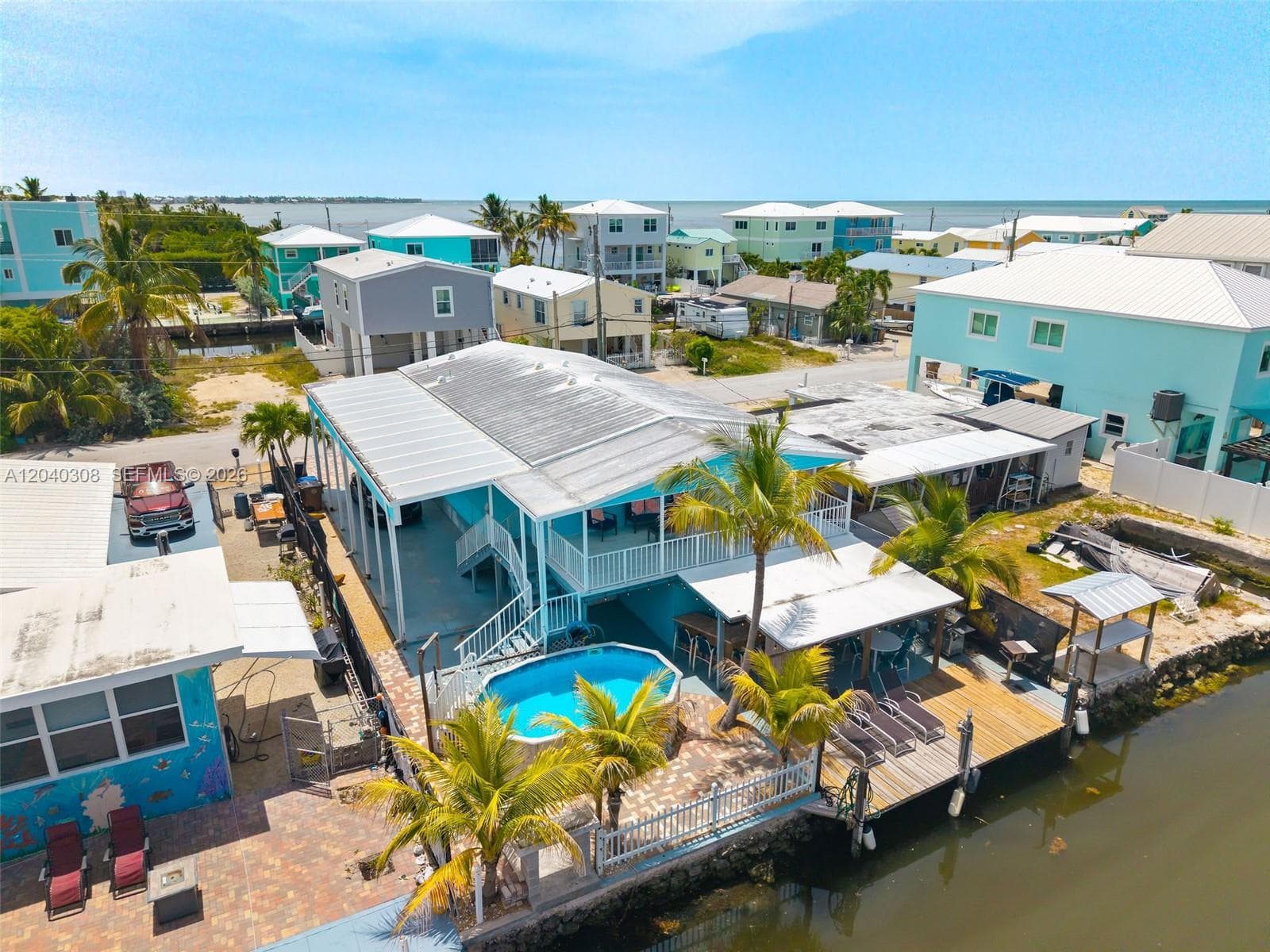 Single-family home at 837 91st Court Ocean, Marathon, FL