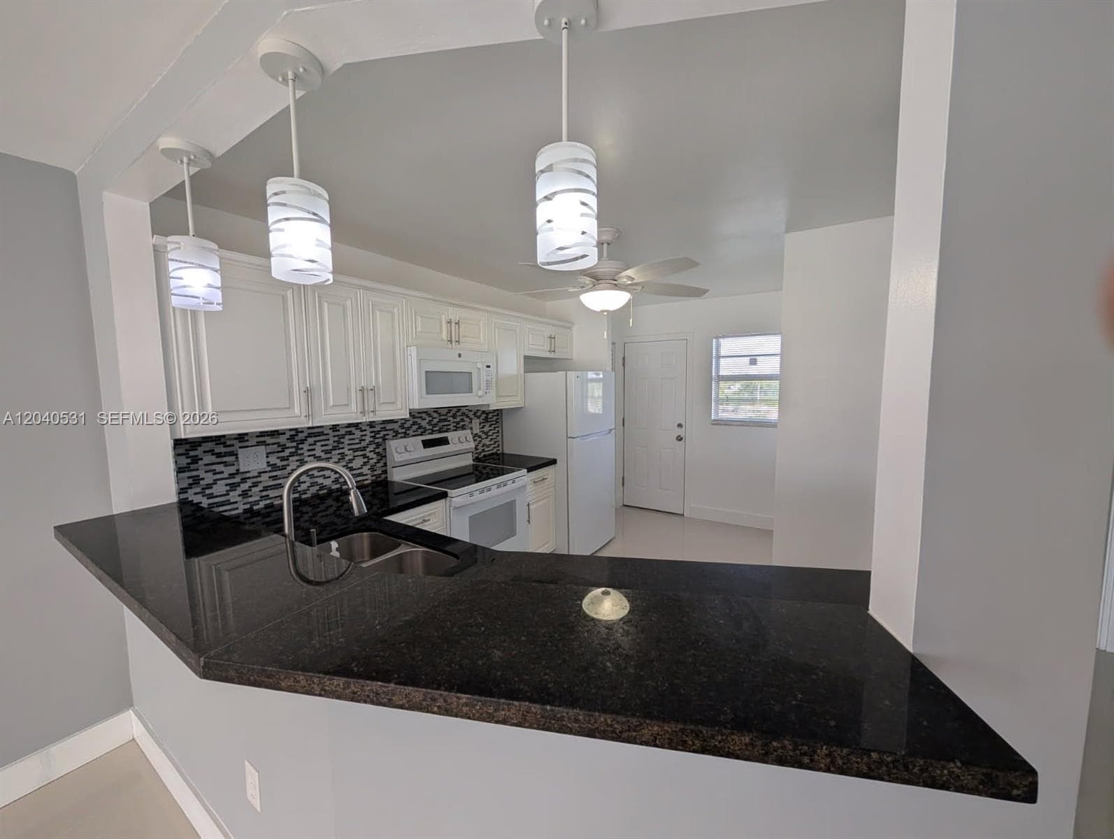 Condo at 1750 NE 191st St, Miami, FL